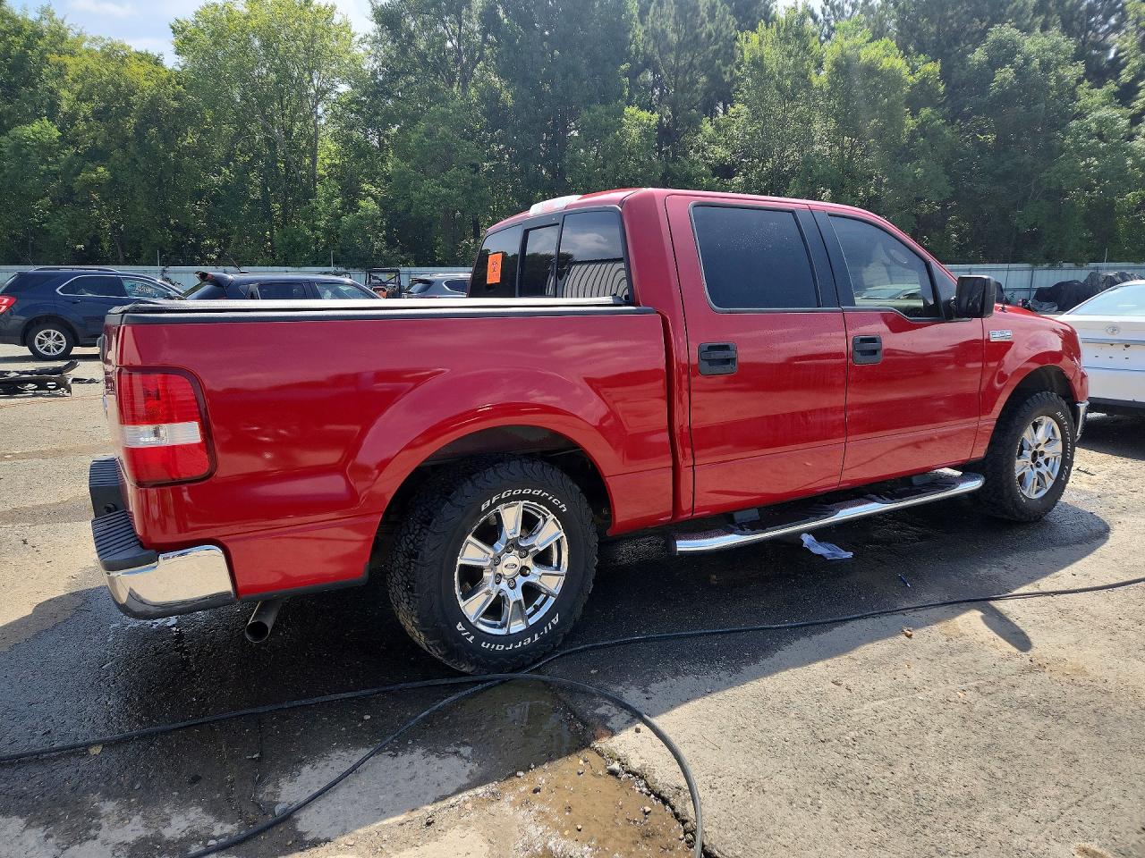 2004 Ford F150 Supercrew Red vin: 1FTRW12W24KC49584
