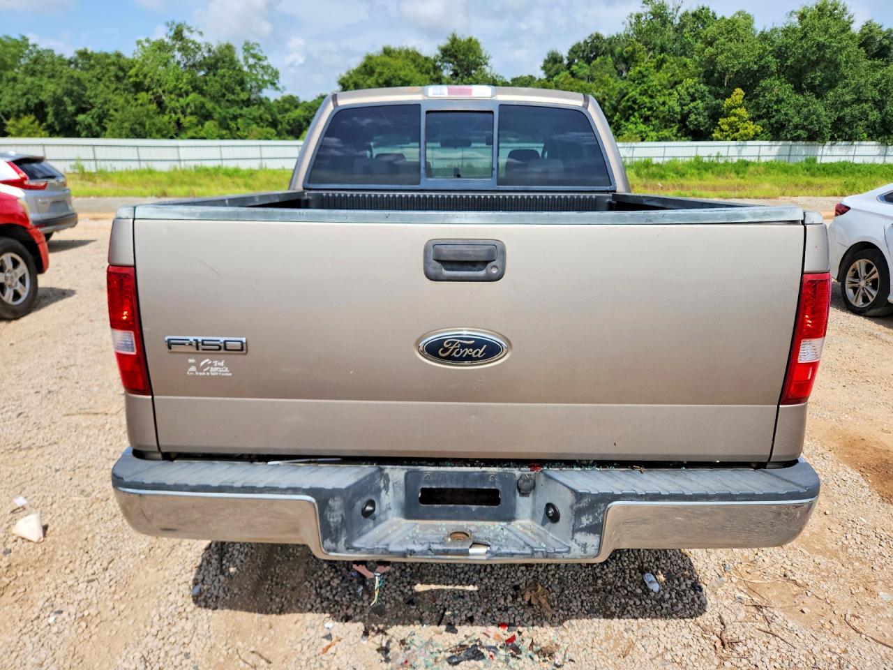 2004 Ford F150 Supercrew Tan vin: 1FTRW12W24KC84626