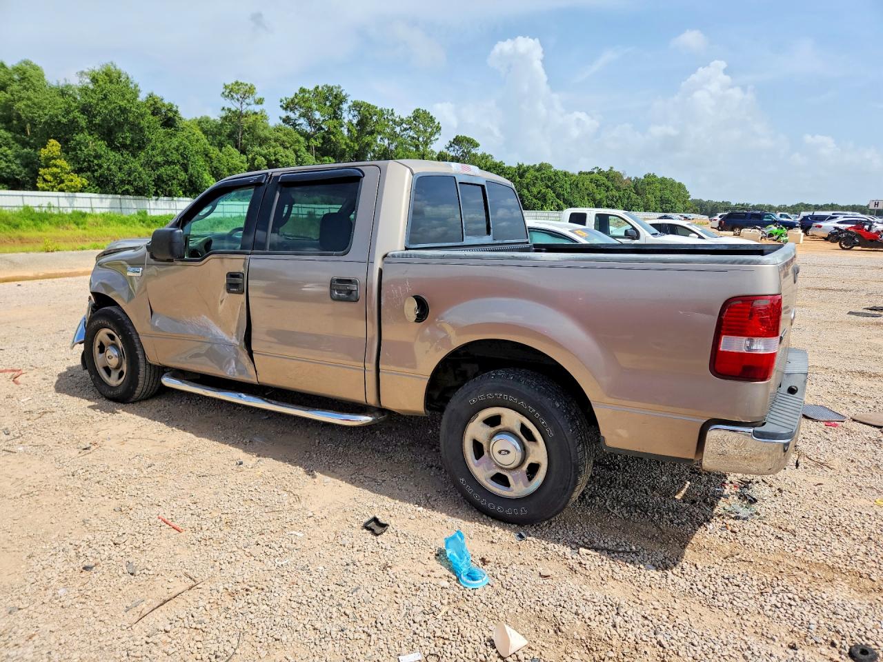 2004 Ford F150 Supercrew Tan vin: 1FTRW12W24KC84626