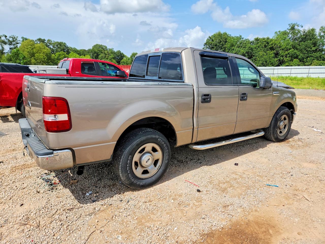 2004 Ford F150 Supercrew Tan vin: 1FTRW12W24KC84626
