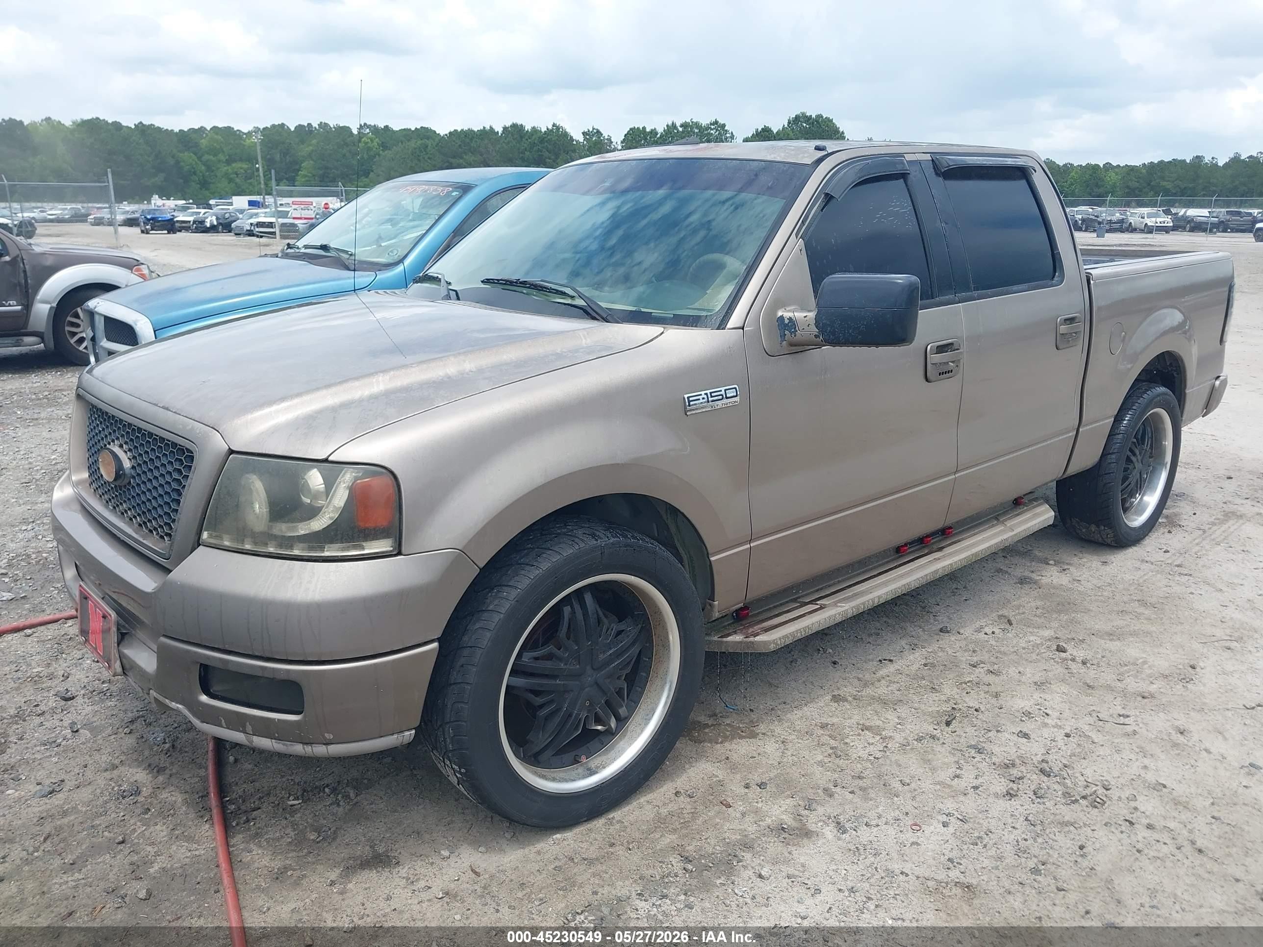 2004 Ford F-150 Xlt Gold vin: 1FTRW12W24KD16703