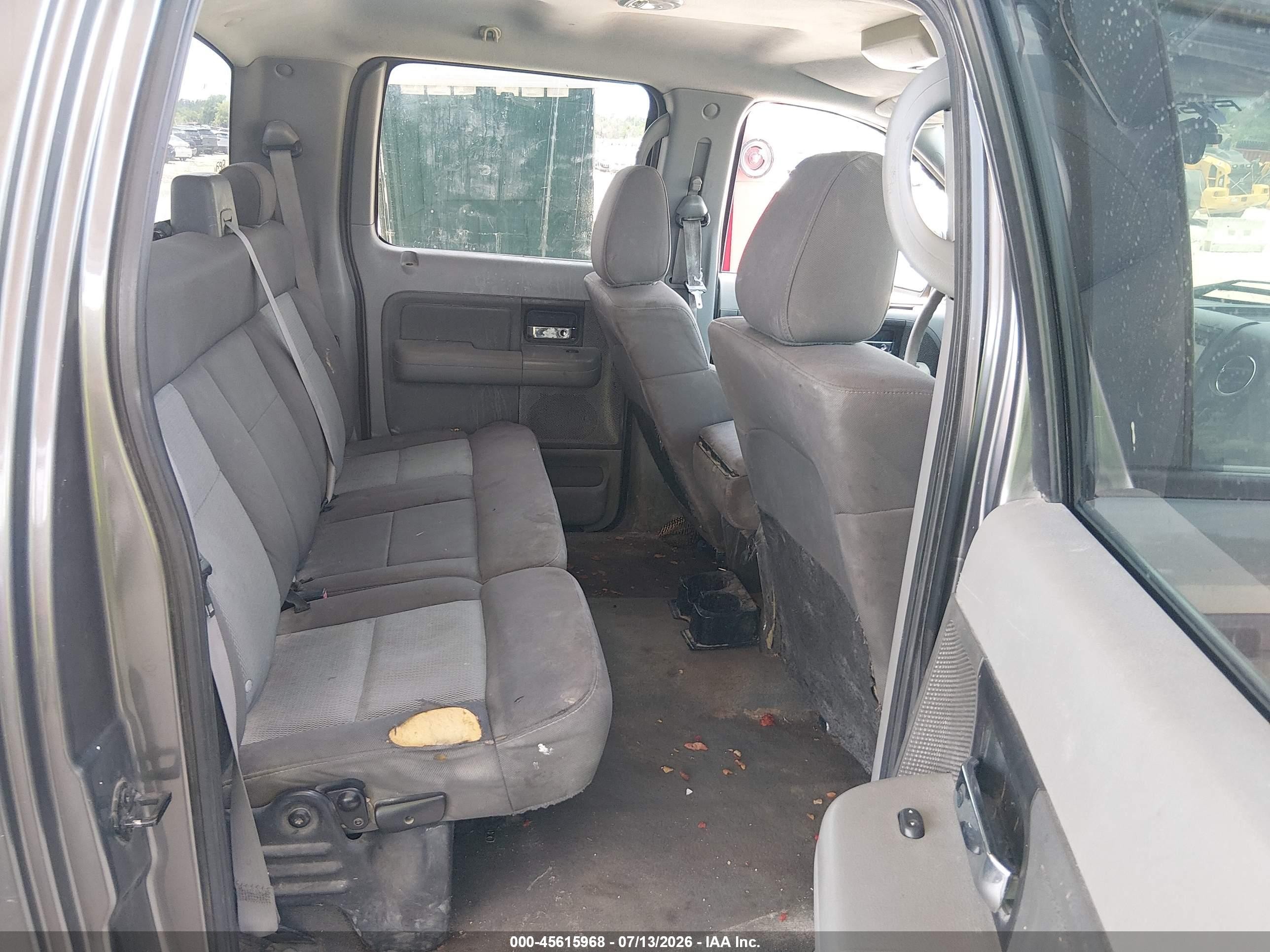 2005 Ford F-150 Xlt Серый vin: 1FTRW12W25FA69046