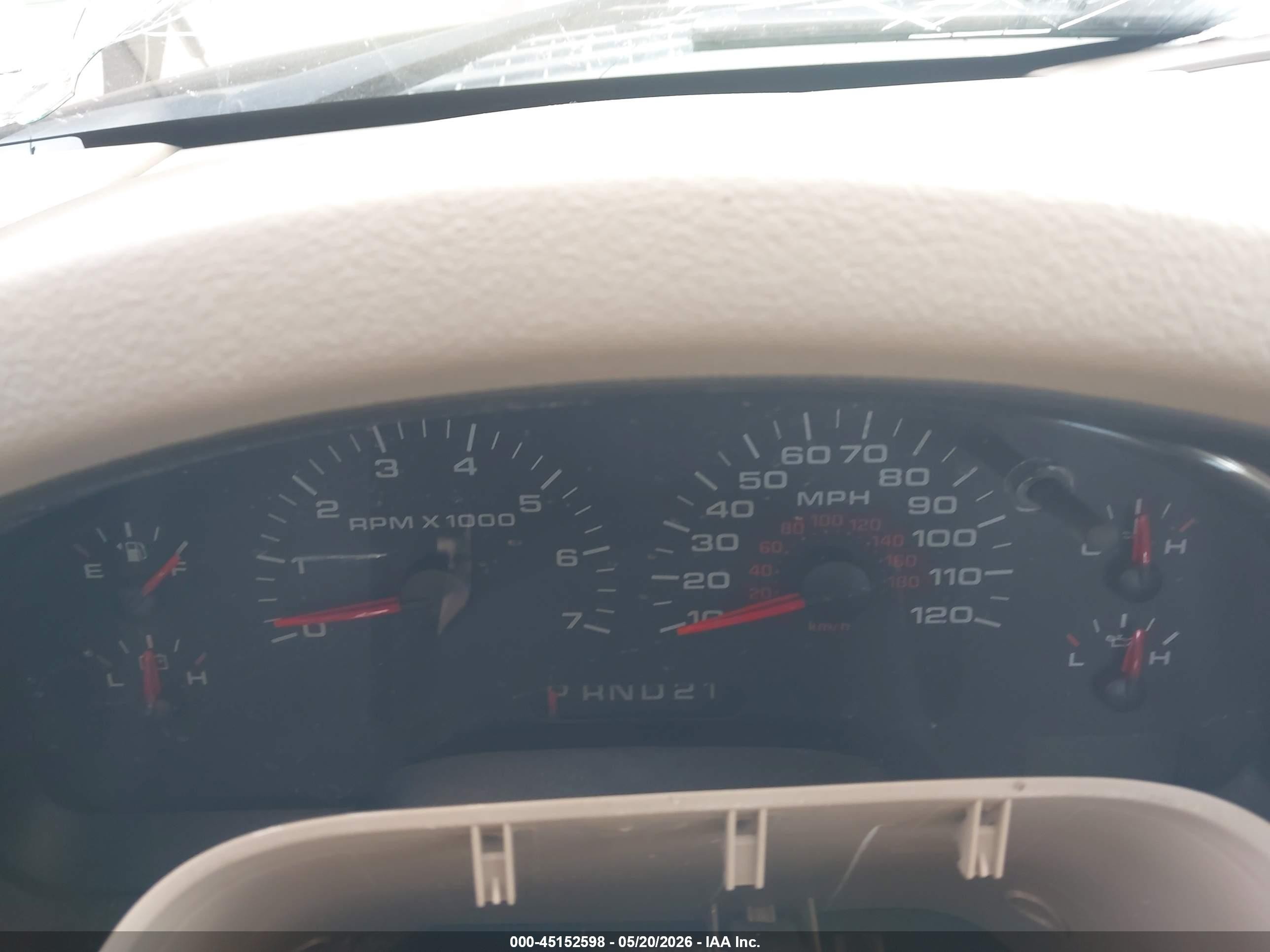2005 Ford F-150 Xlt Tan vin: 1FTRW12W25KE95679