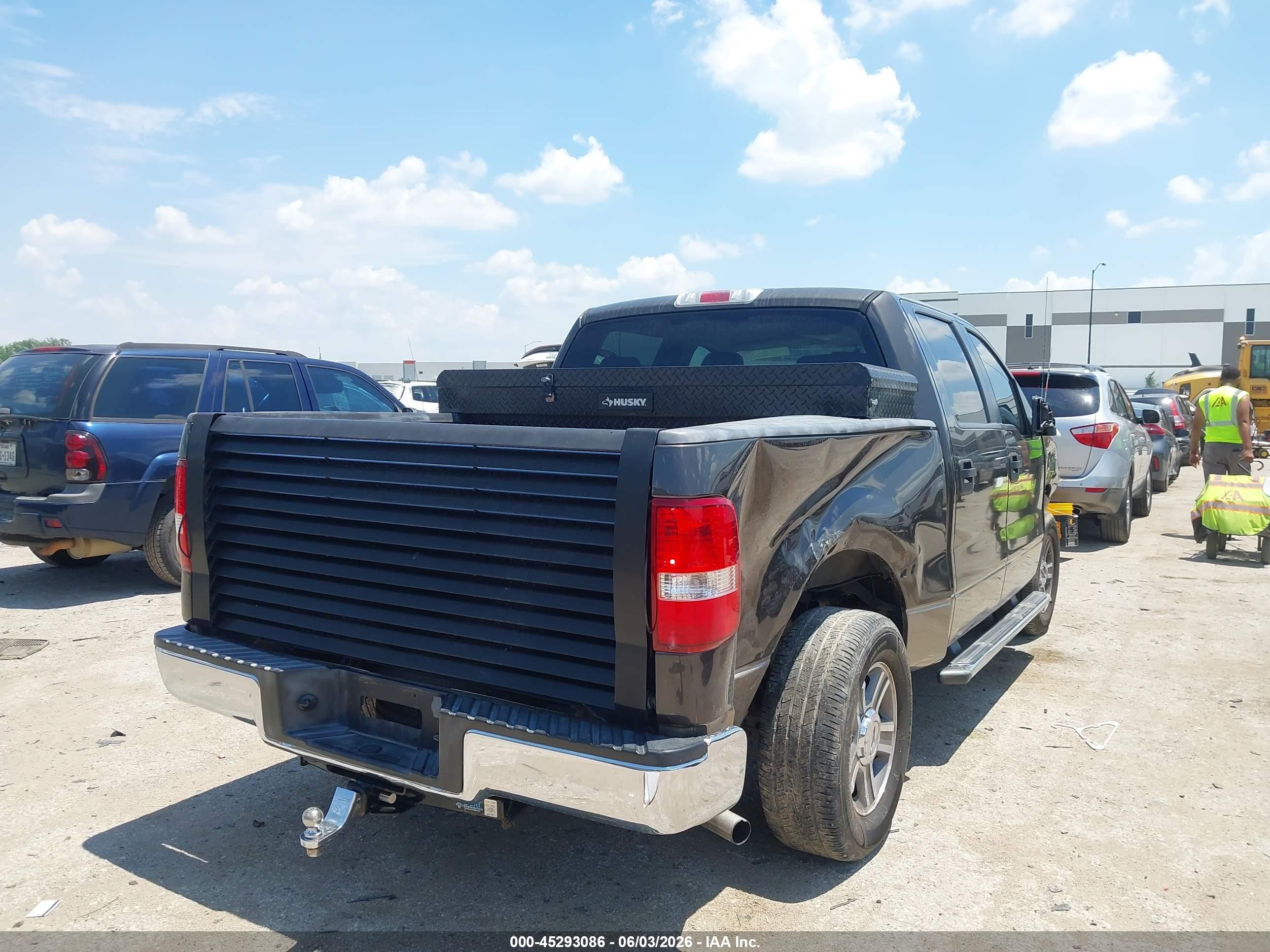 2006 Ford F-150 Xlt Brown vin: 1FTRW12W26FB20417