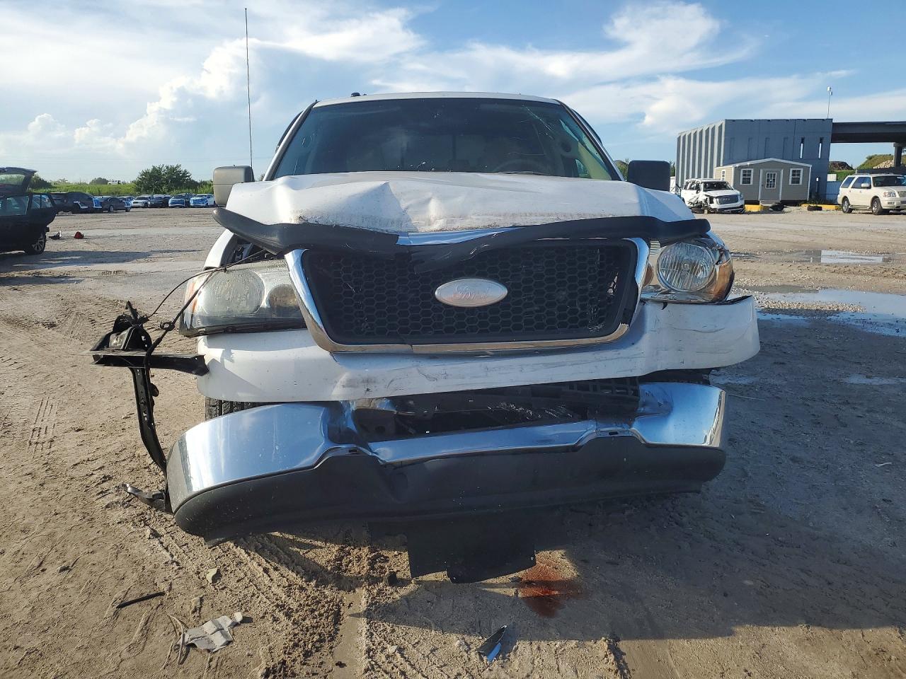 2007 Ford F150 Supercrew White vin: 1FTRW12W27KC97302