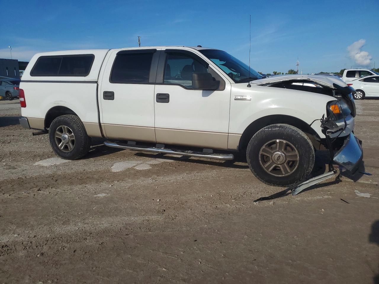 2007 Ford F150 Supercrew White vin: 1FTRW12W27KC97302