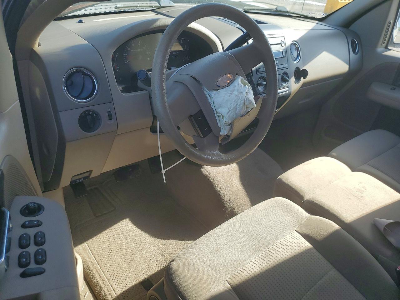 2007 Ford F150 Supercrew White vin: 1FTRW12W27KC97302