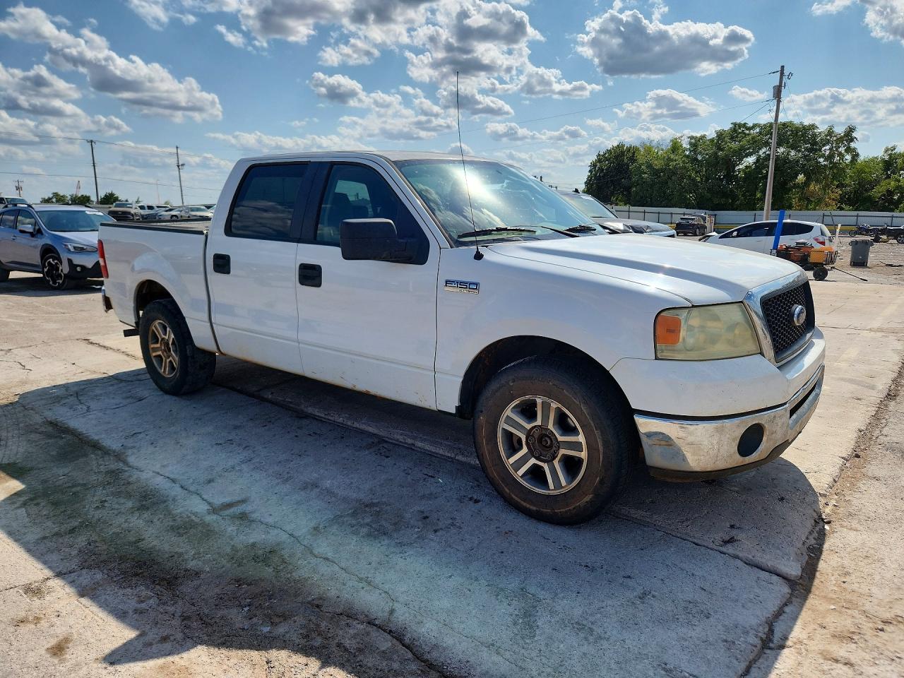 2008 Ford F150 Supercrew White vin: 1FTRW12W28FA72081
