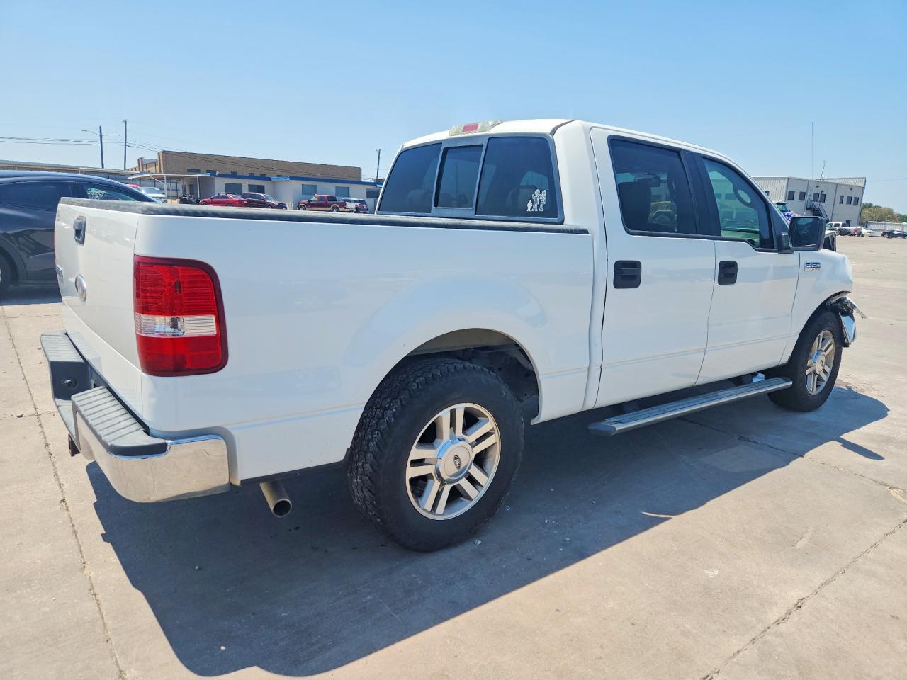 2004 Ford F150 Supercrew White vin: 1FTRW12W34KD28343