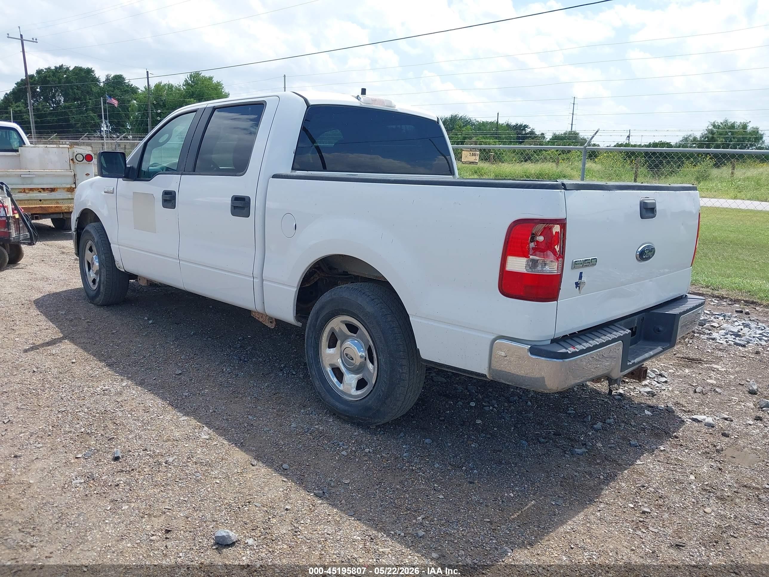 2006 Ford F-150 Xlt White vin: 1FTRW12W36KB22166