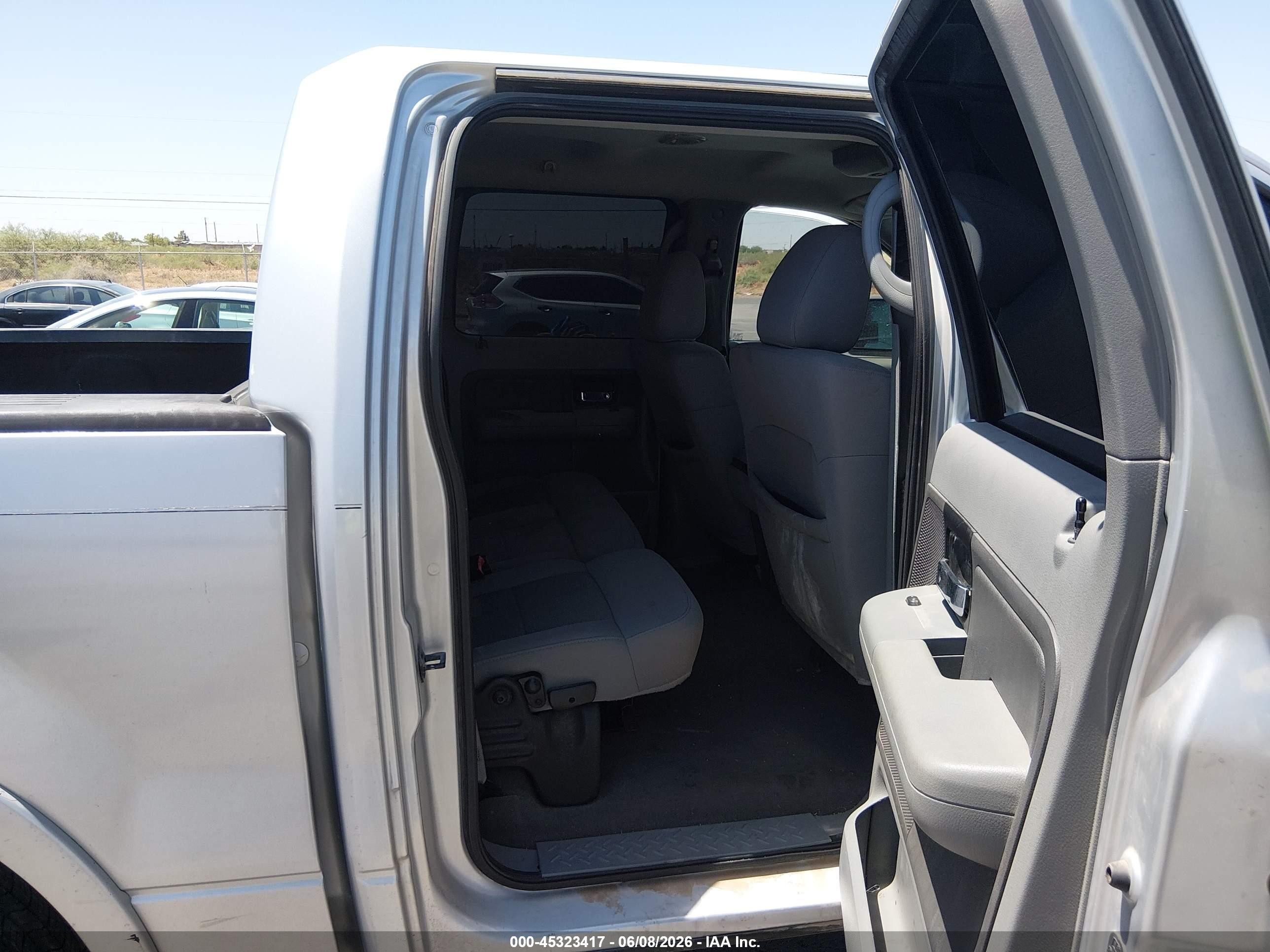 2006 Ford F-150 Xlt Silver vin: 1FTRW12W46FB39521