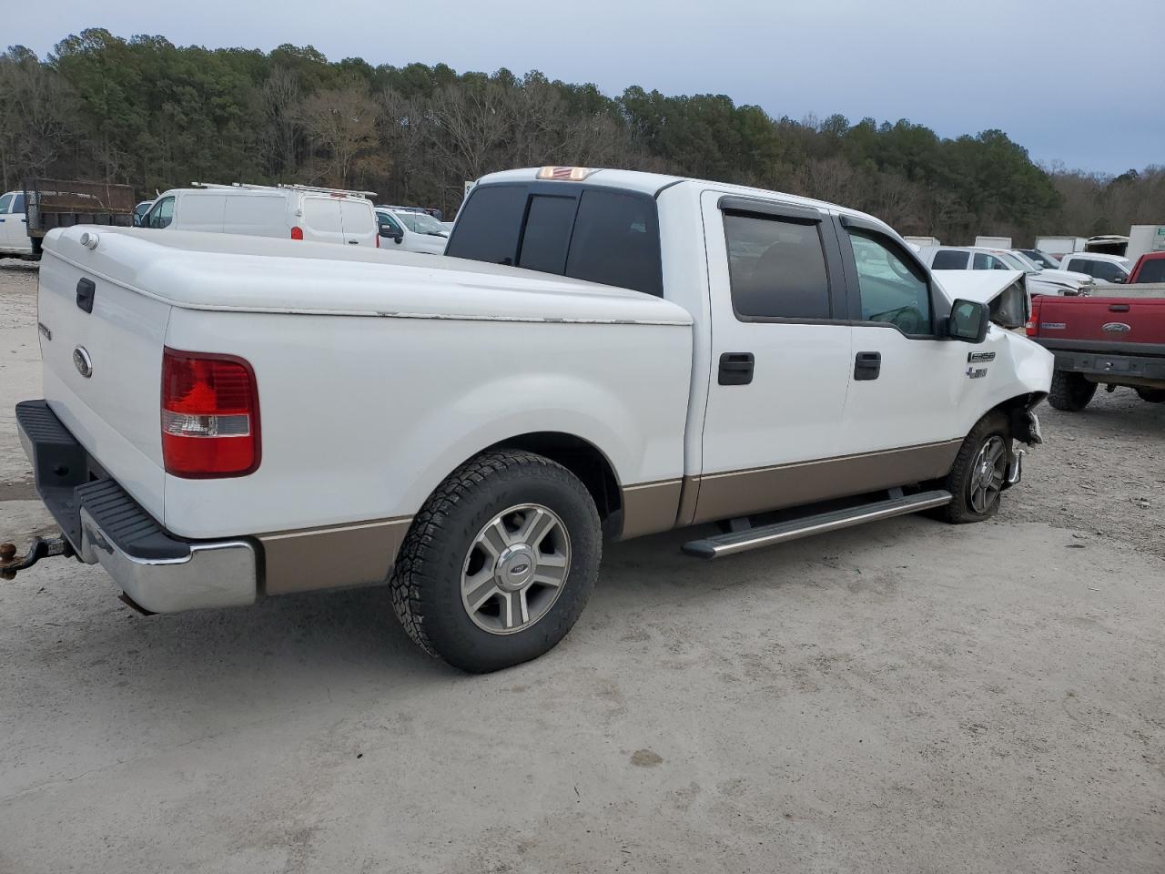 2006 Ford F150 Supercrew White vin: 1FTRW12W46KD72905