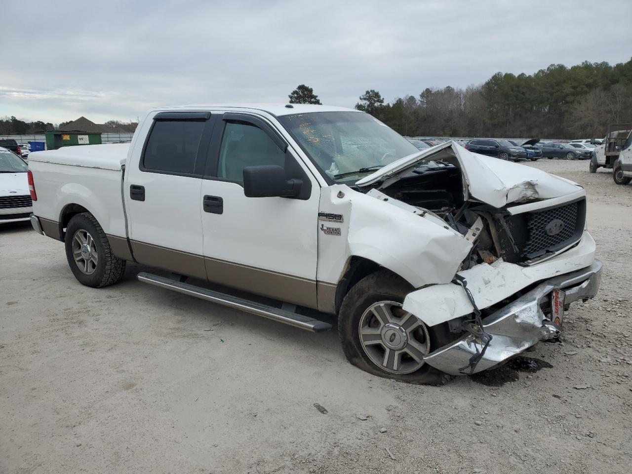 2006 Ford F150 Supercrew White vin: 1FTRW12W46KD72905