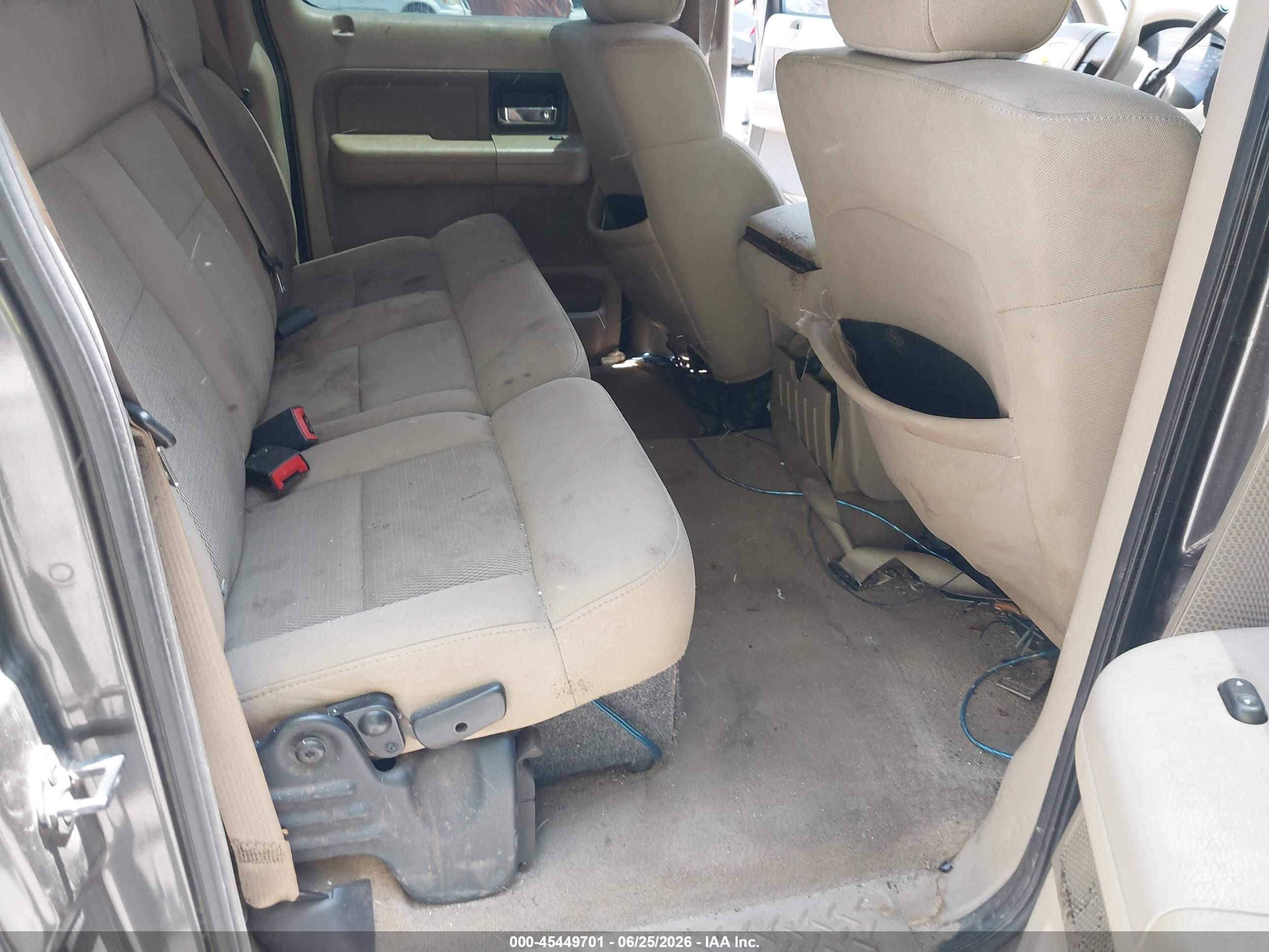 2005 Ford F-150 Xlt Brown vin: 1FTRW12W55KD46120