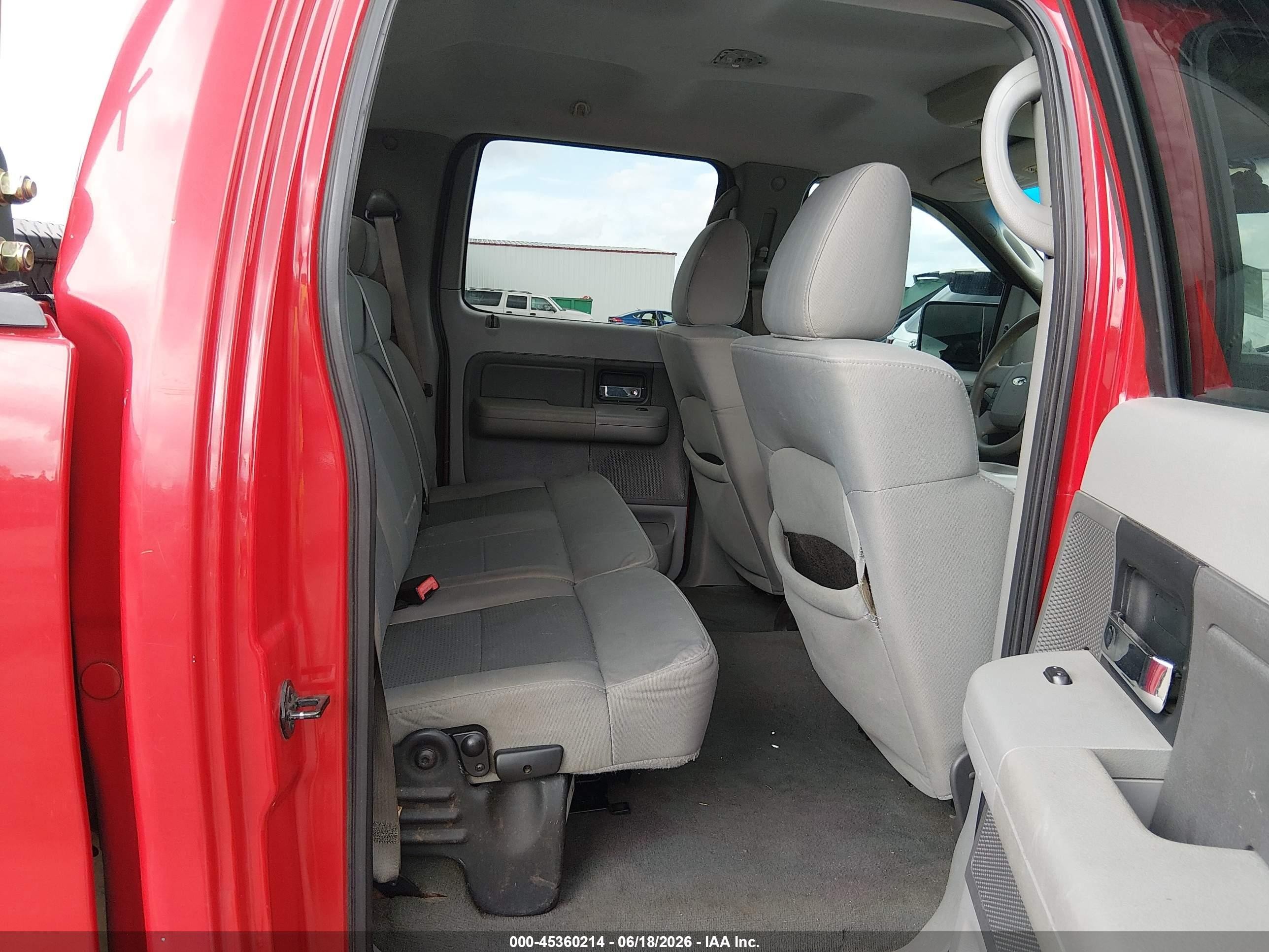 2007 Ford F-150 Xlt Red vin: 1FTRW12W57FA71909