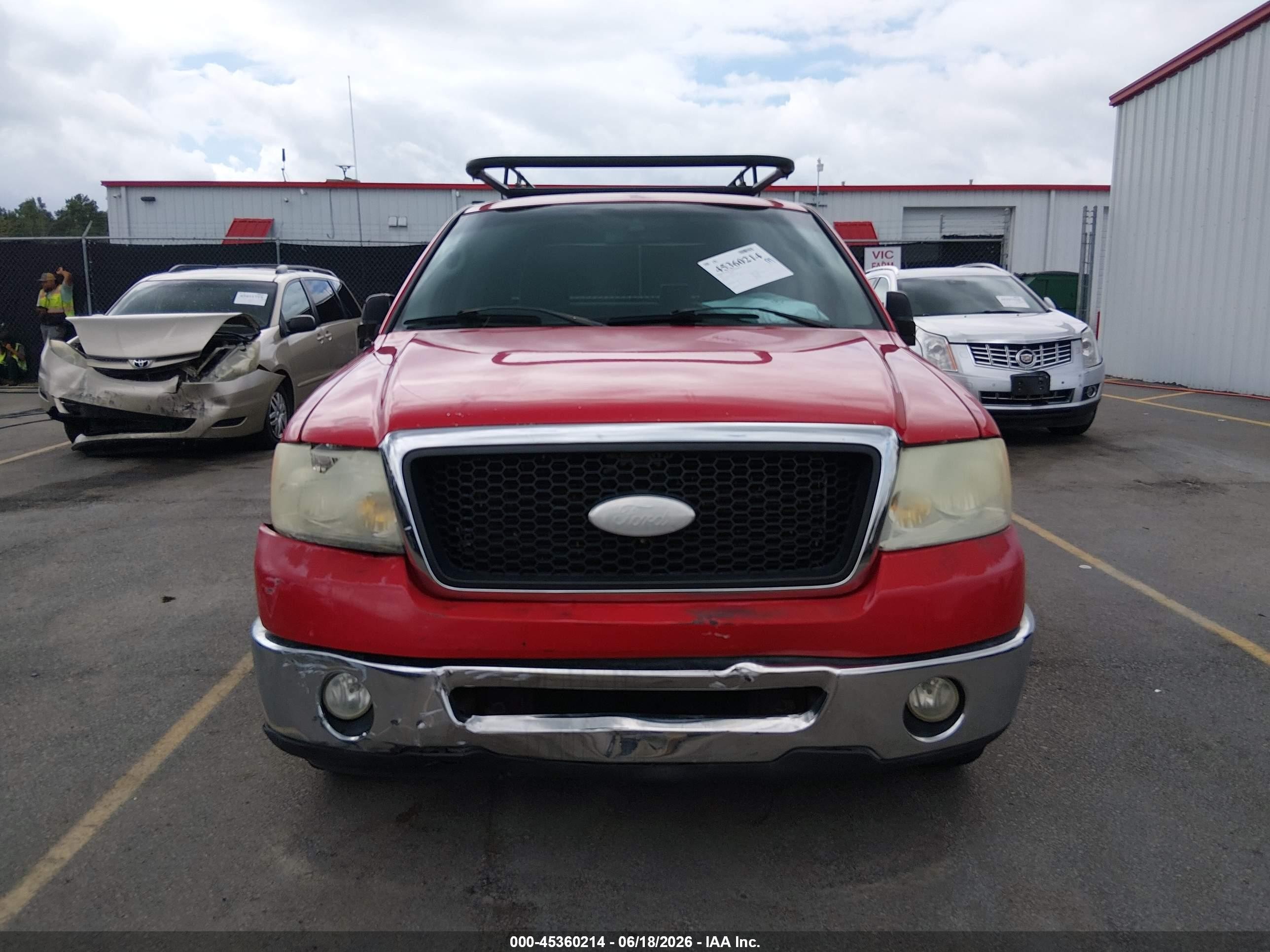 2007 Ford F-150 Xlt Red vin: 1FTRW12W57FA71909