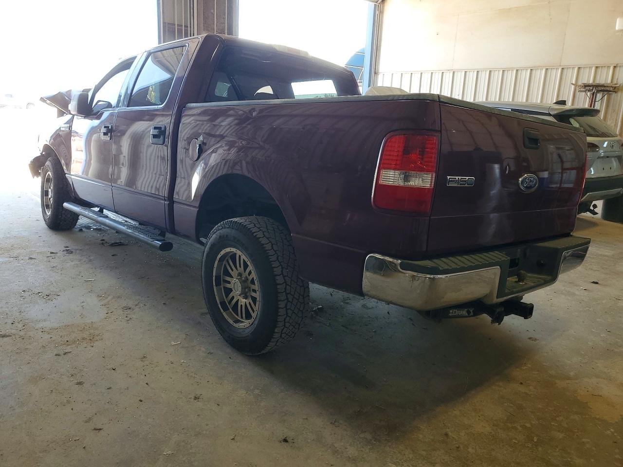 2004 Ford F150 Supercrew Burgundy vin: 1FTRW12W64KB99904
