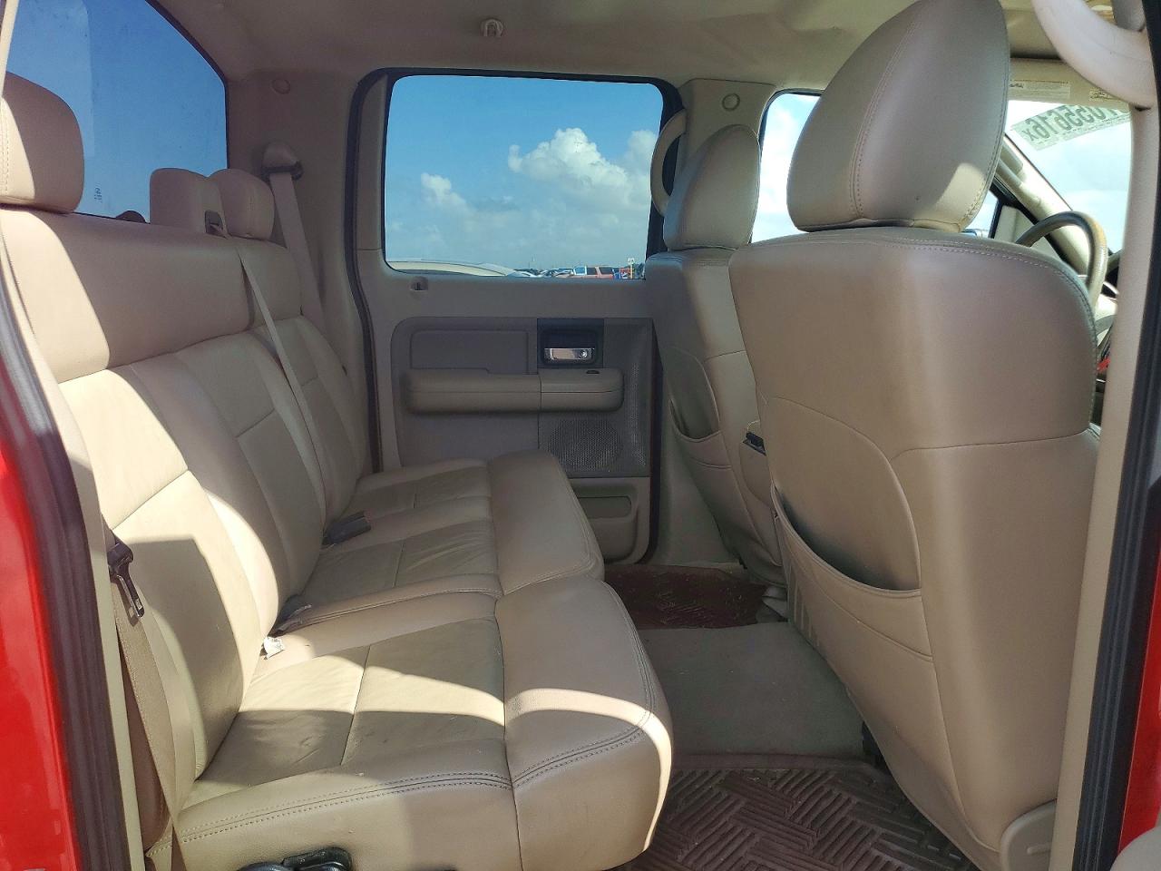 2005 Ford F150 Supercrew Red vin: 1FTRW12W65KC83318