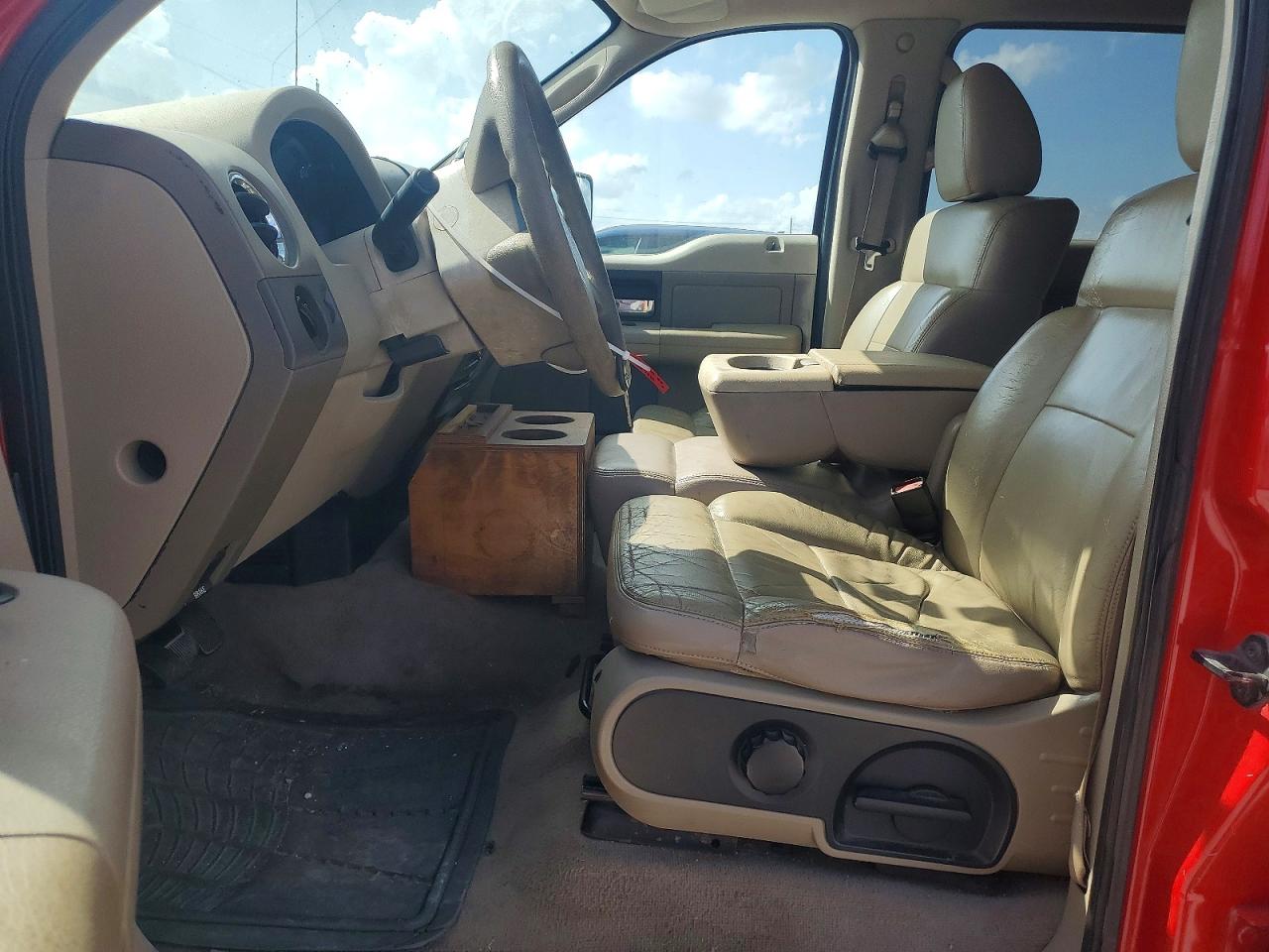 2005 Ford F150 Supercrew Red vin: 1FTRW12W65KC83318