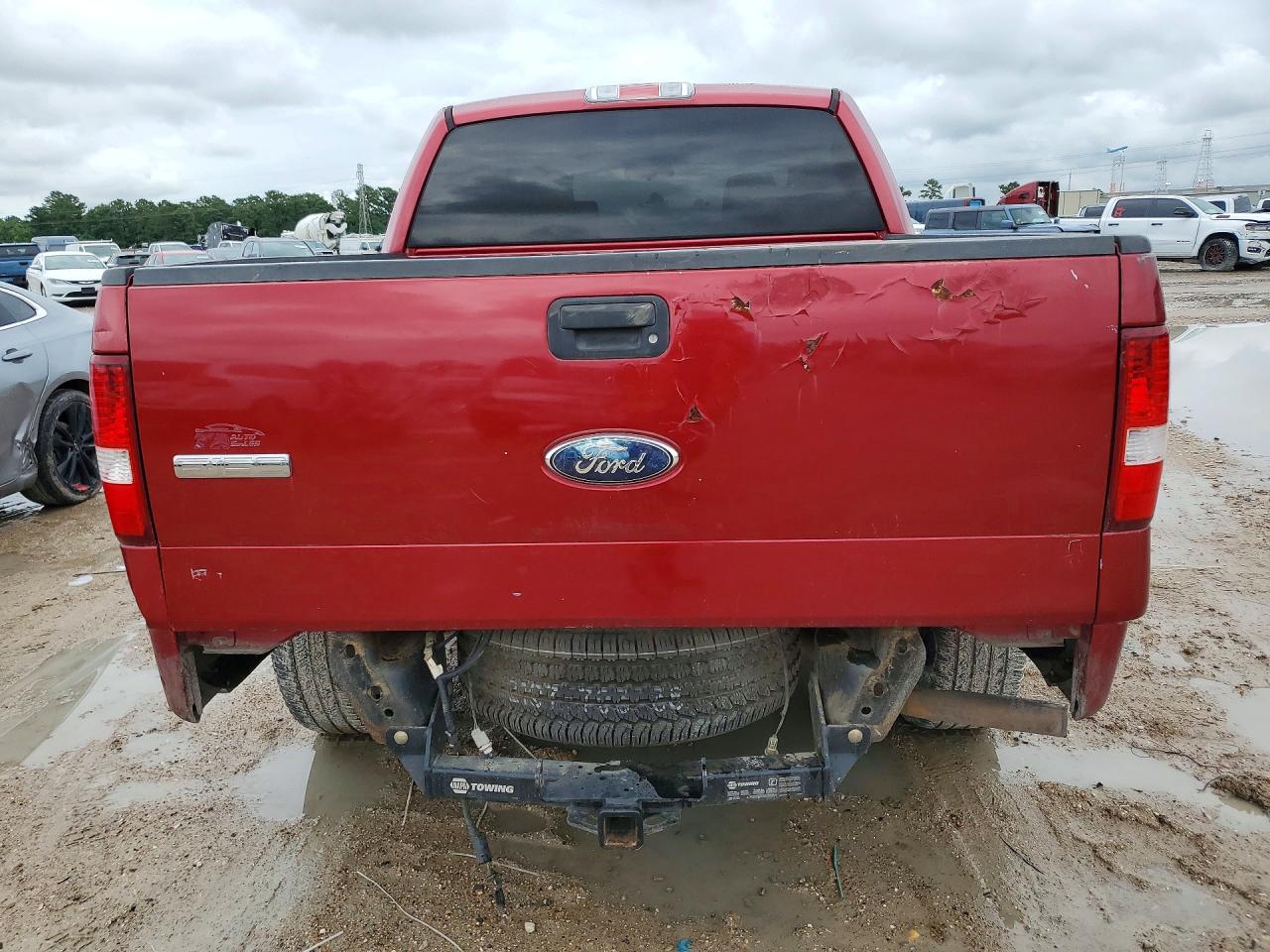 2008 Ford F150 Supercrew Red vin: 1FTRW12W68FB51138