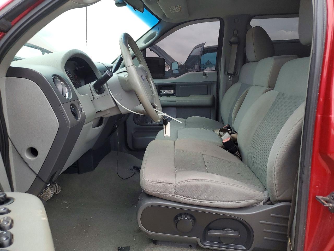2008 Ford F150 Supercrew Red vin: 1FTRW12W68FB51138