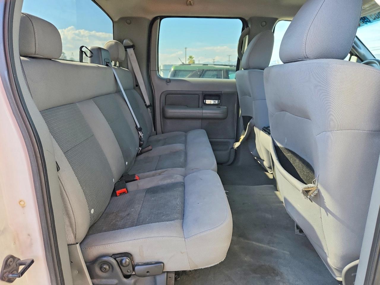 2004 Ford F150 Supercrew White vin: 1FTRW12W74KC81009