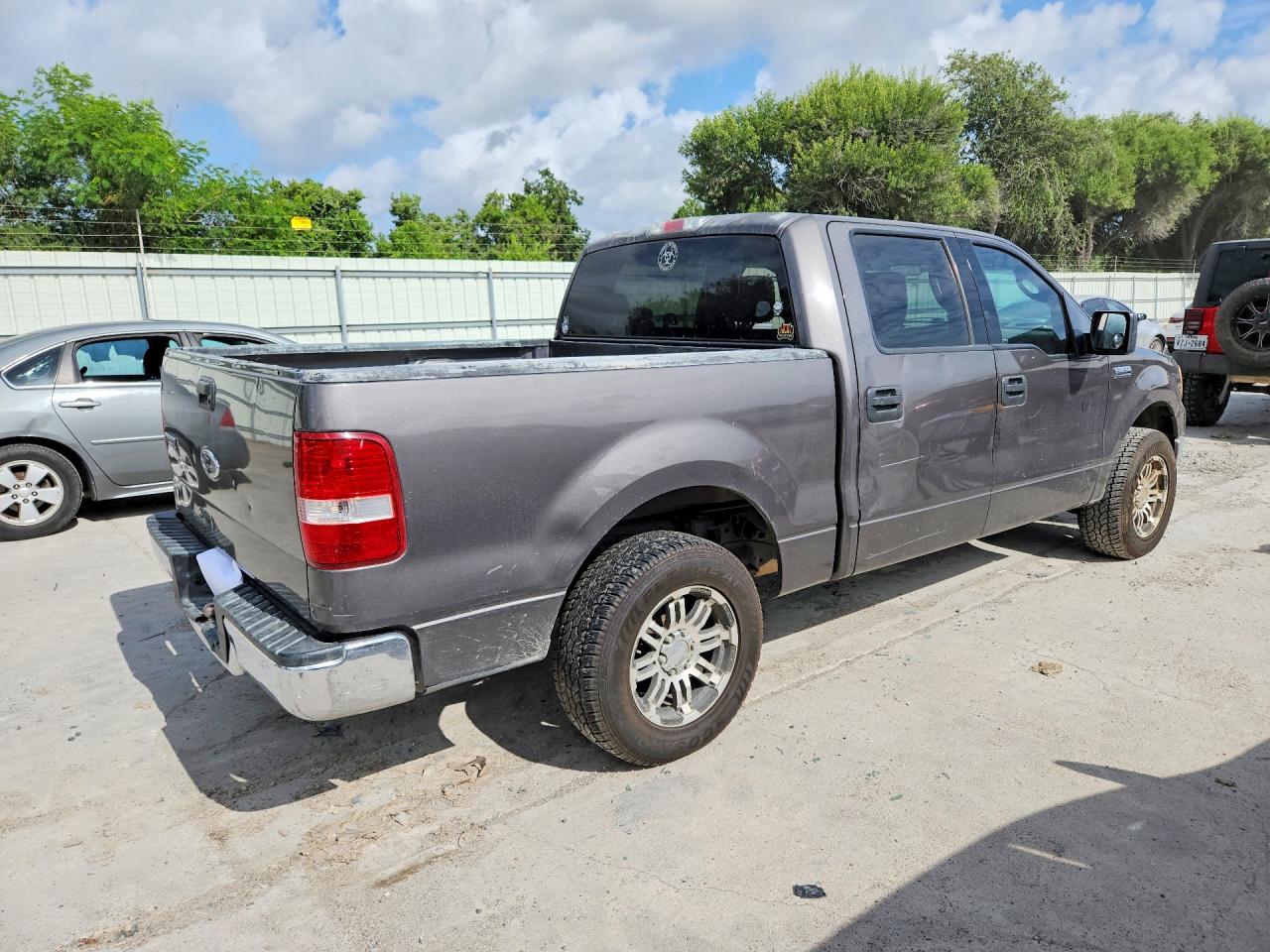 2004 Ford F150 Supercrew Gray vin: 1FTRW12W74KD13263