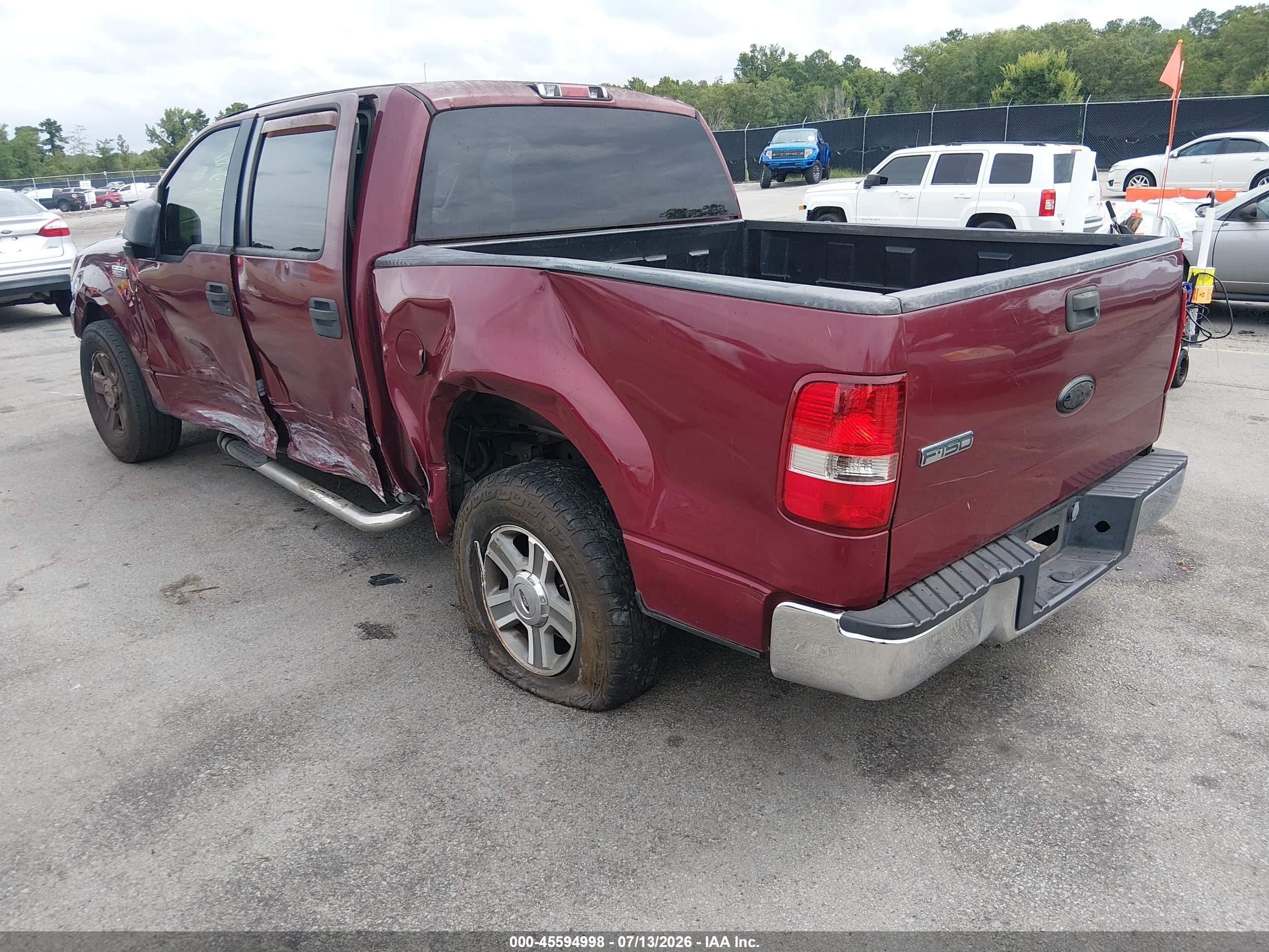 2006 Ford F-150 Xlt Burgundy vin: 1FTRW12W76KC67145