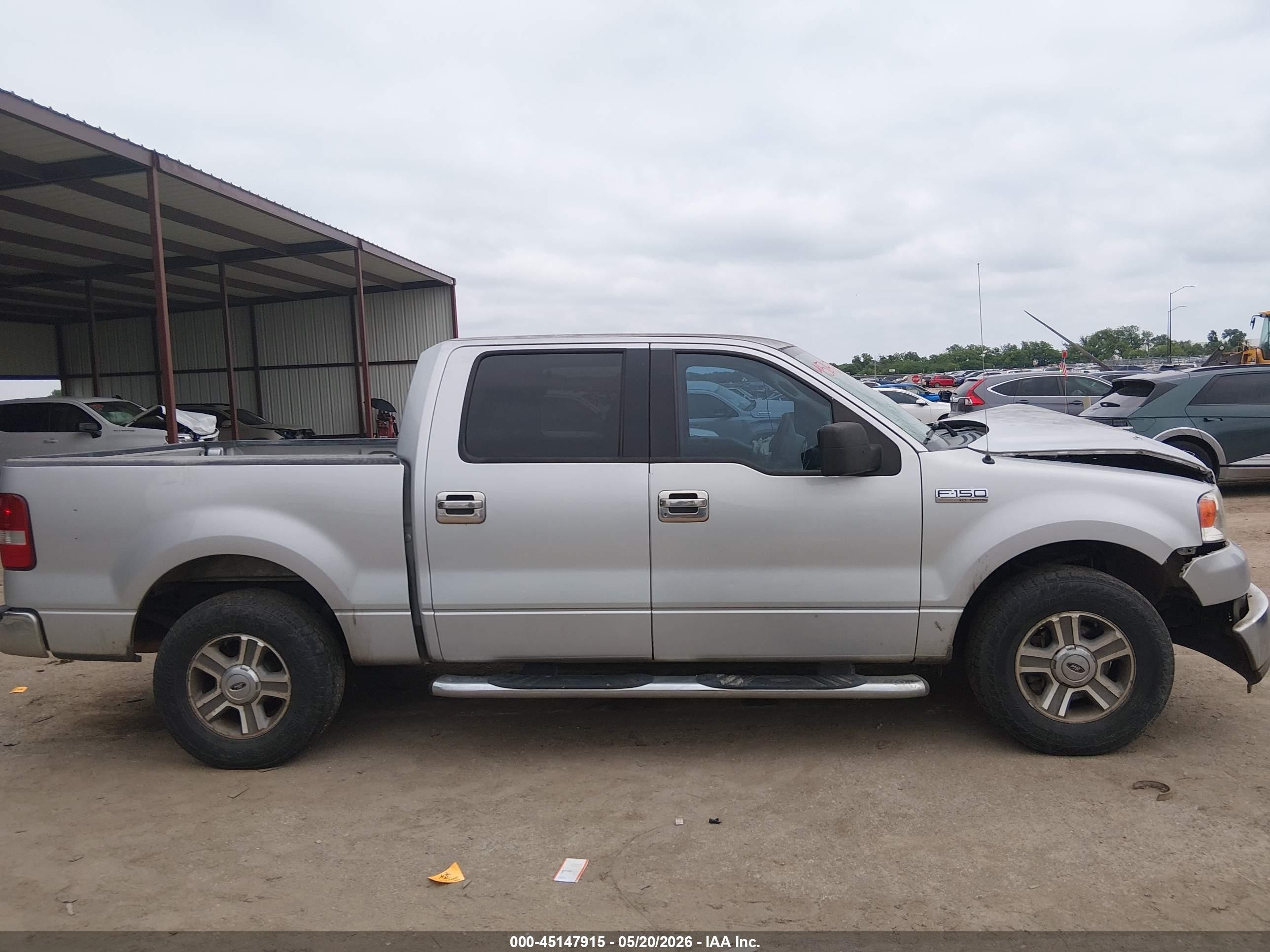 2004 Ford F-150 Xlt Серебряный vin: 1FTRW12W84FA12333