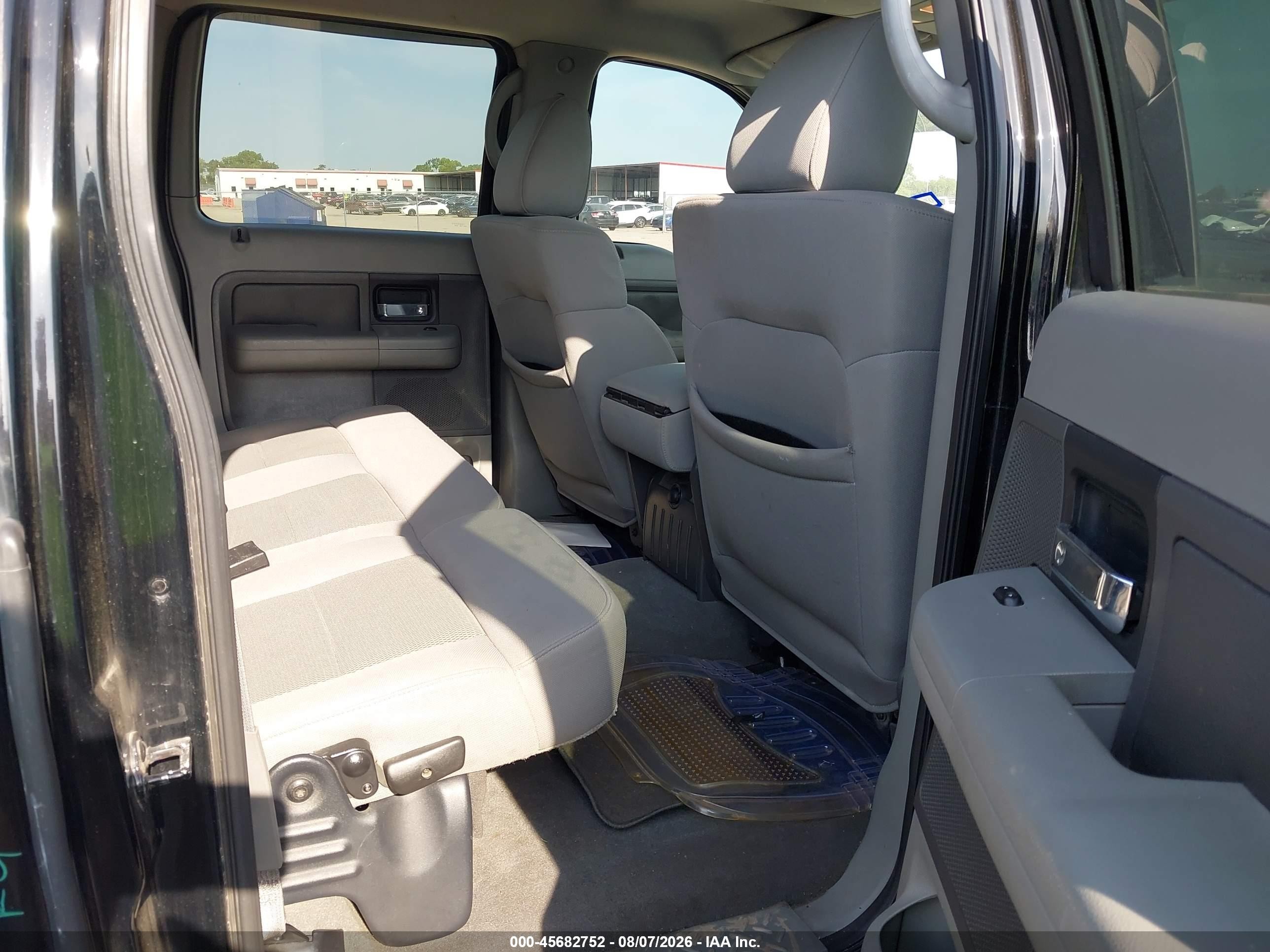 2004 Ford F-150 Xlt Черный vin: 1FTRW12W84FA13420