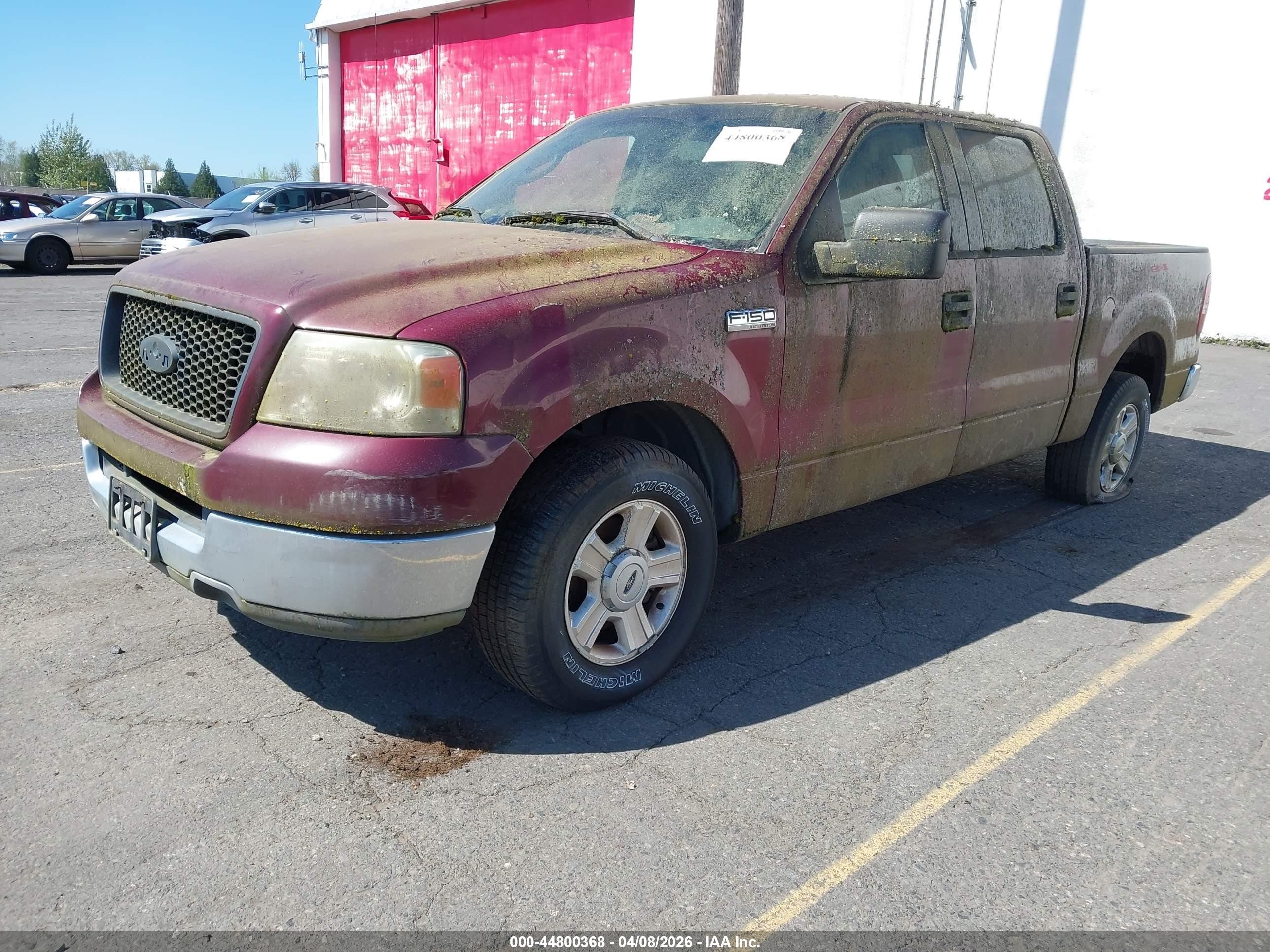 2004 Ford F-150 Xlt Red vin: 1FTRW12W84KB57055