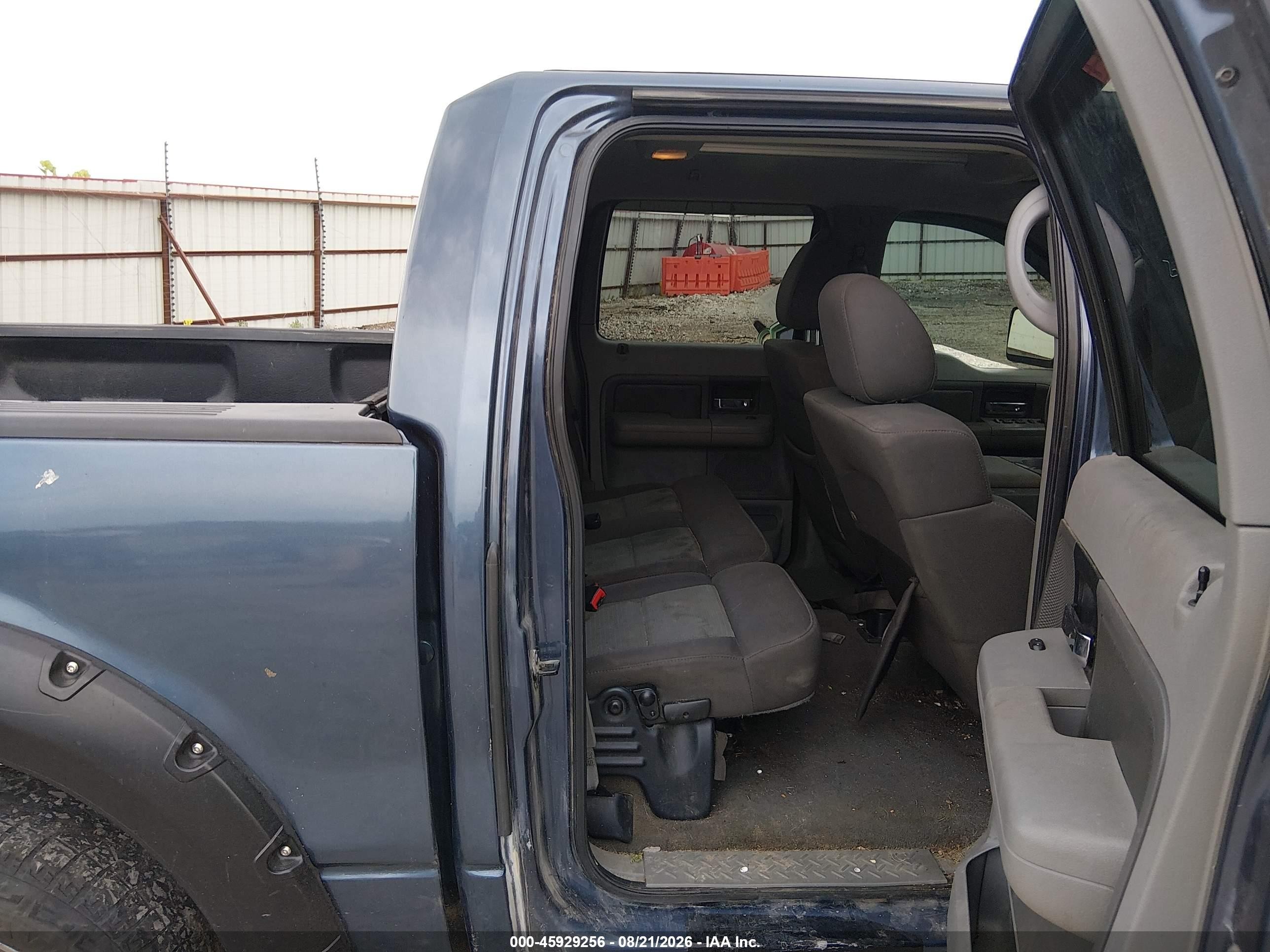 2004 Ford F-150 Xlt Синий vin: 1FTRW12W84KC33213