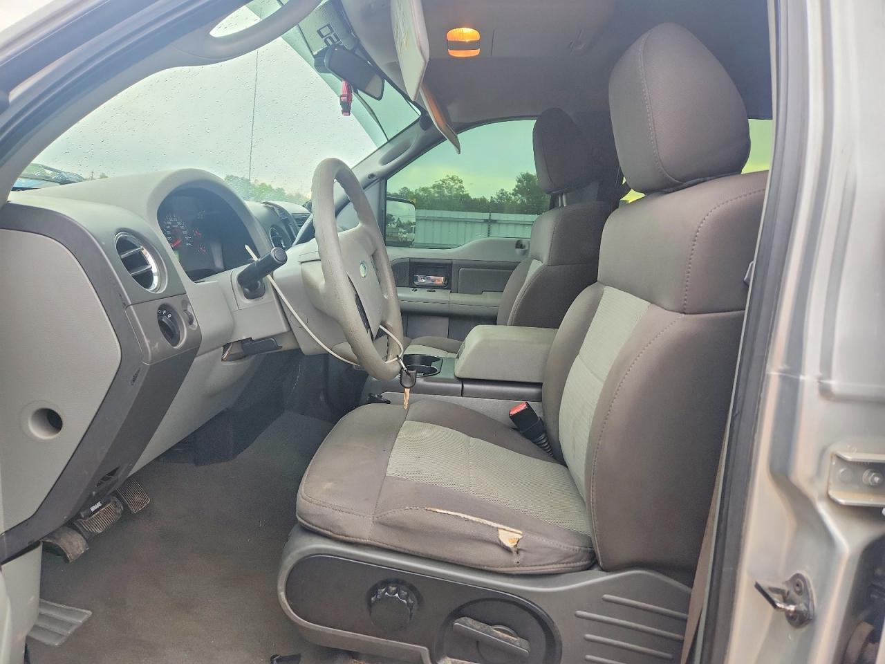 2006 Ford F150 Supercrew Silver vin: 1FTRW12W86FA74124