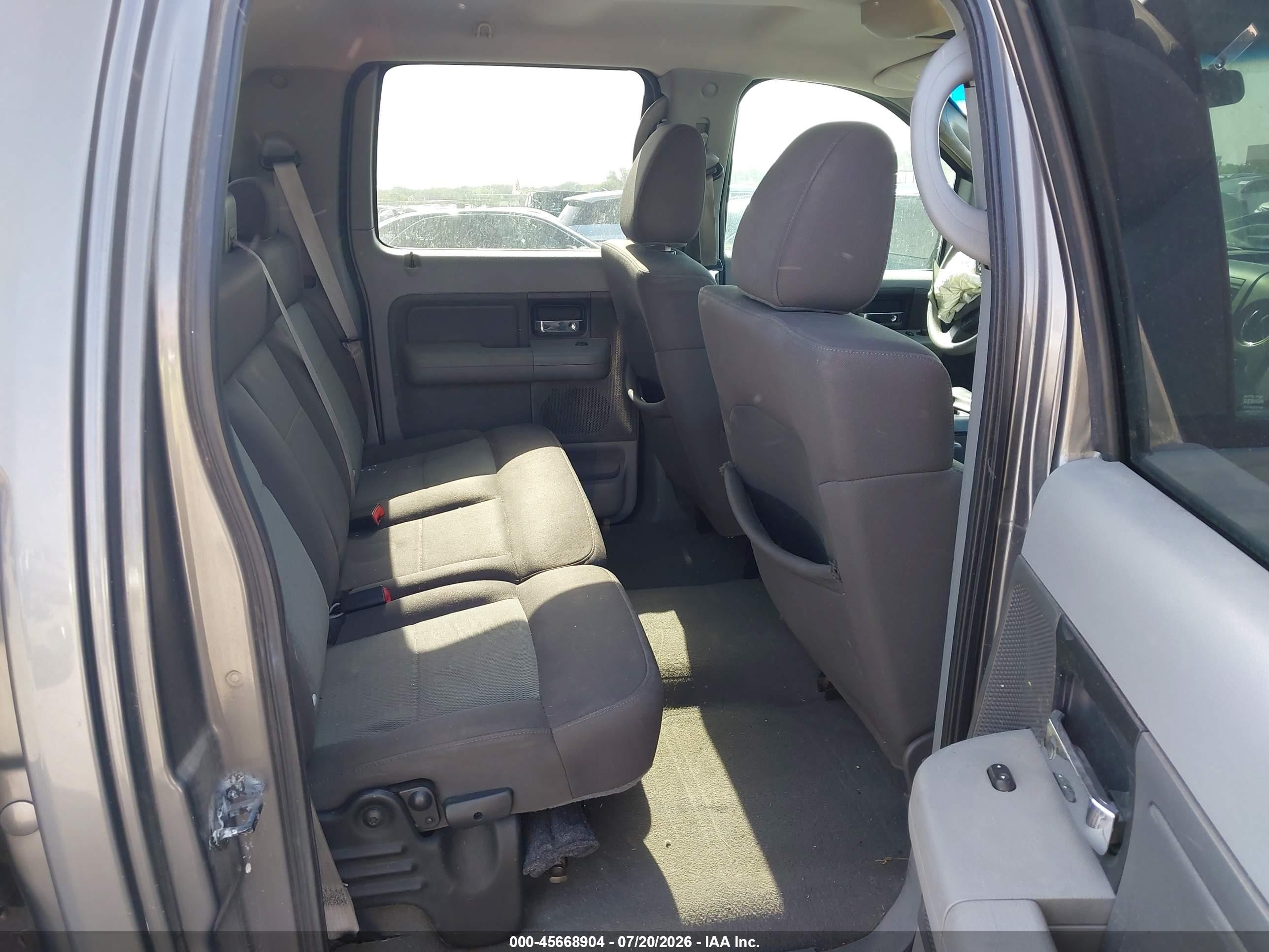 2006 Ford F-150 Xlt Gray vin: 1FTRW12W86FB37108