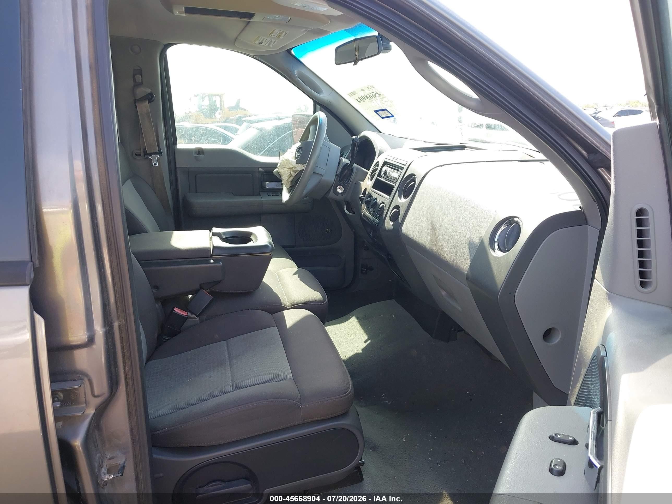 2006 Ford F-150 Xlt Gray vin: 1FTRW12W86FB37108