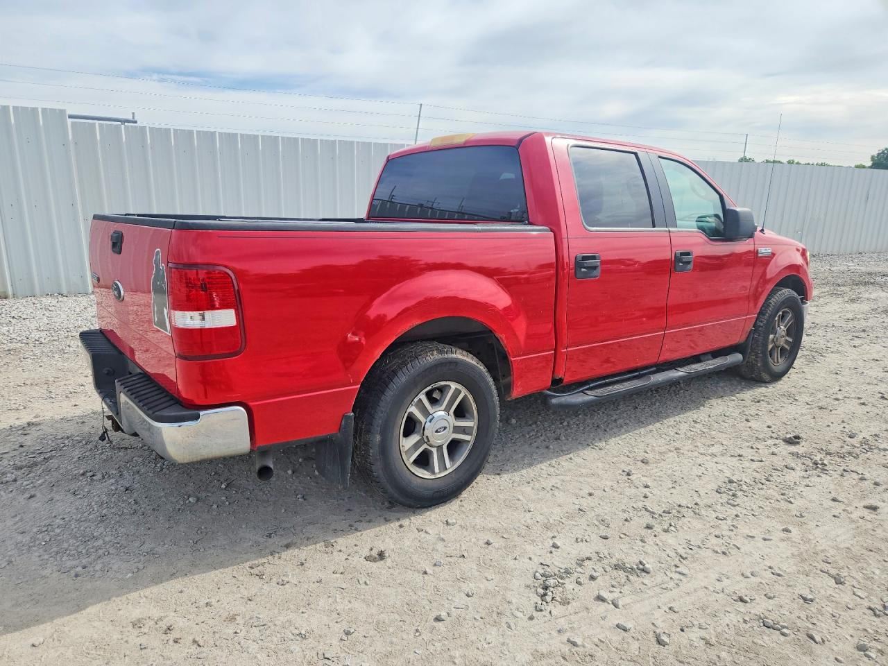 2006 Ford F150 Supercrew Red vin: 1FTRW12W86KC51987