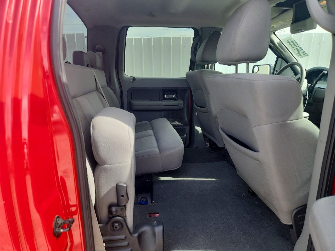2006 Ford F150 Supercrew Red vin: 1FTRW12W86KC51987