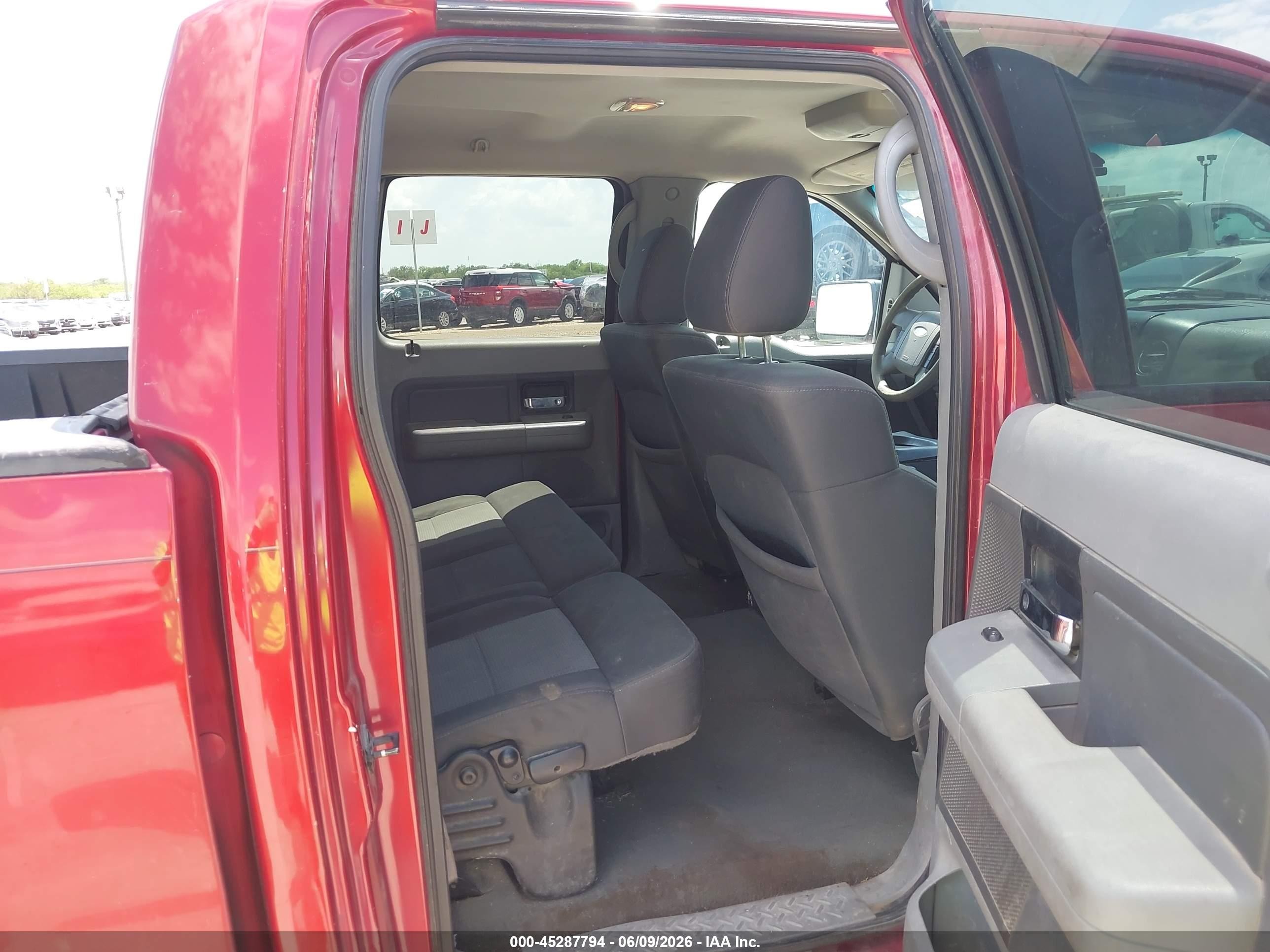 2007 Ford F-150 Fx2/xlt Red vin: 1FTRW12W87KC17744