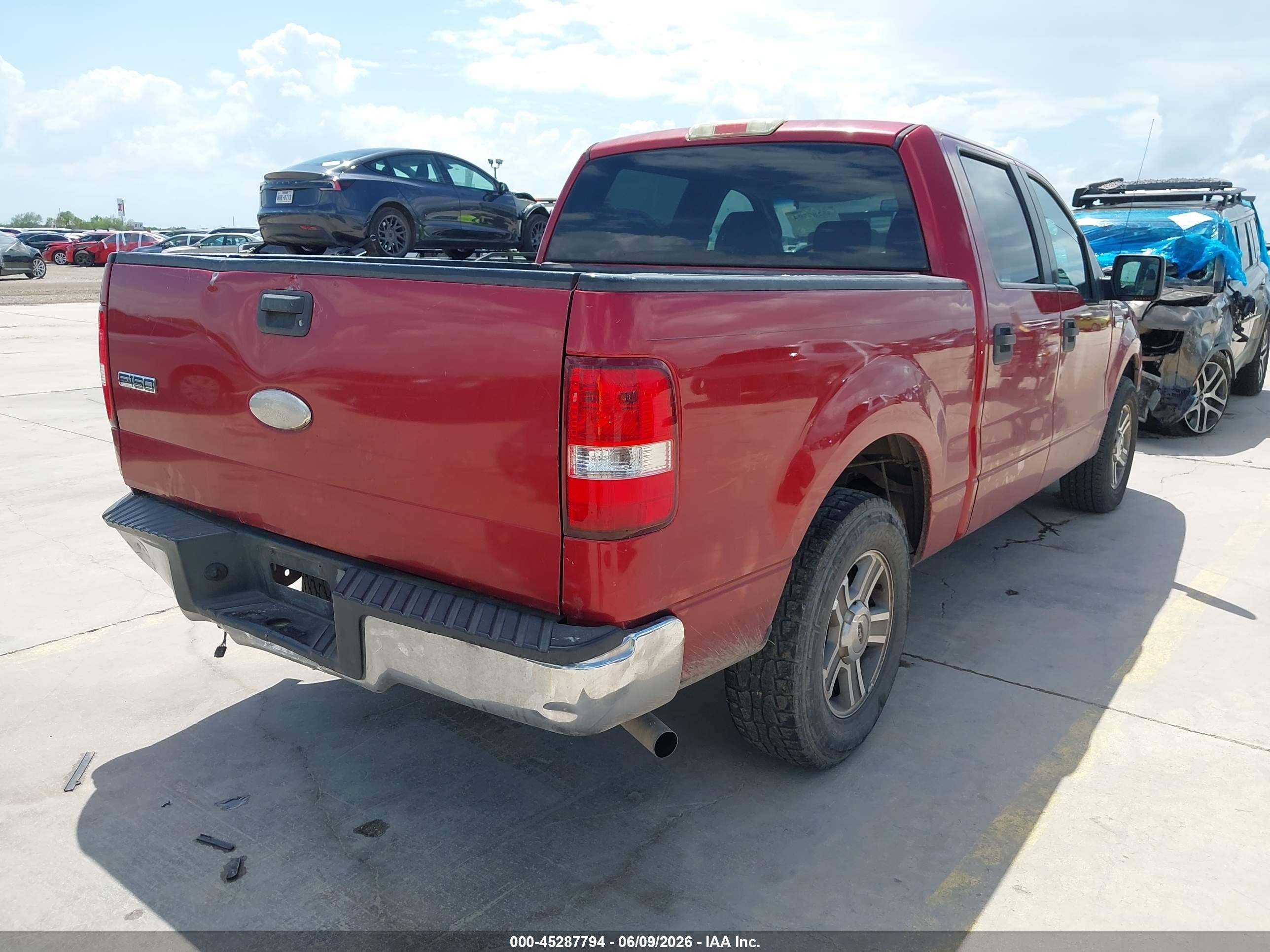 2007 Ford F-150 Fx2/xlt Red vin: 1FTRW12W87KC17744