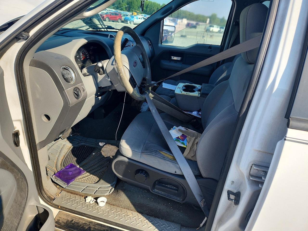 2007 Ford F150 White vin: 1FTRW12W87KC46354