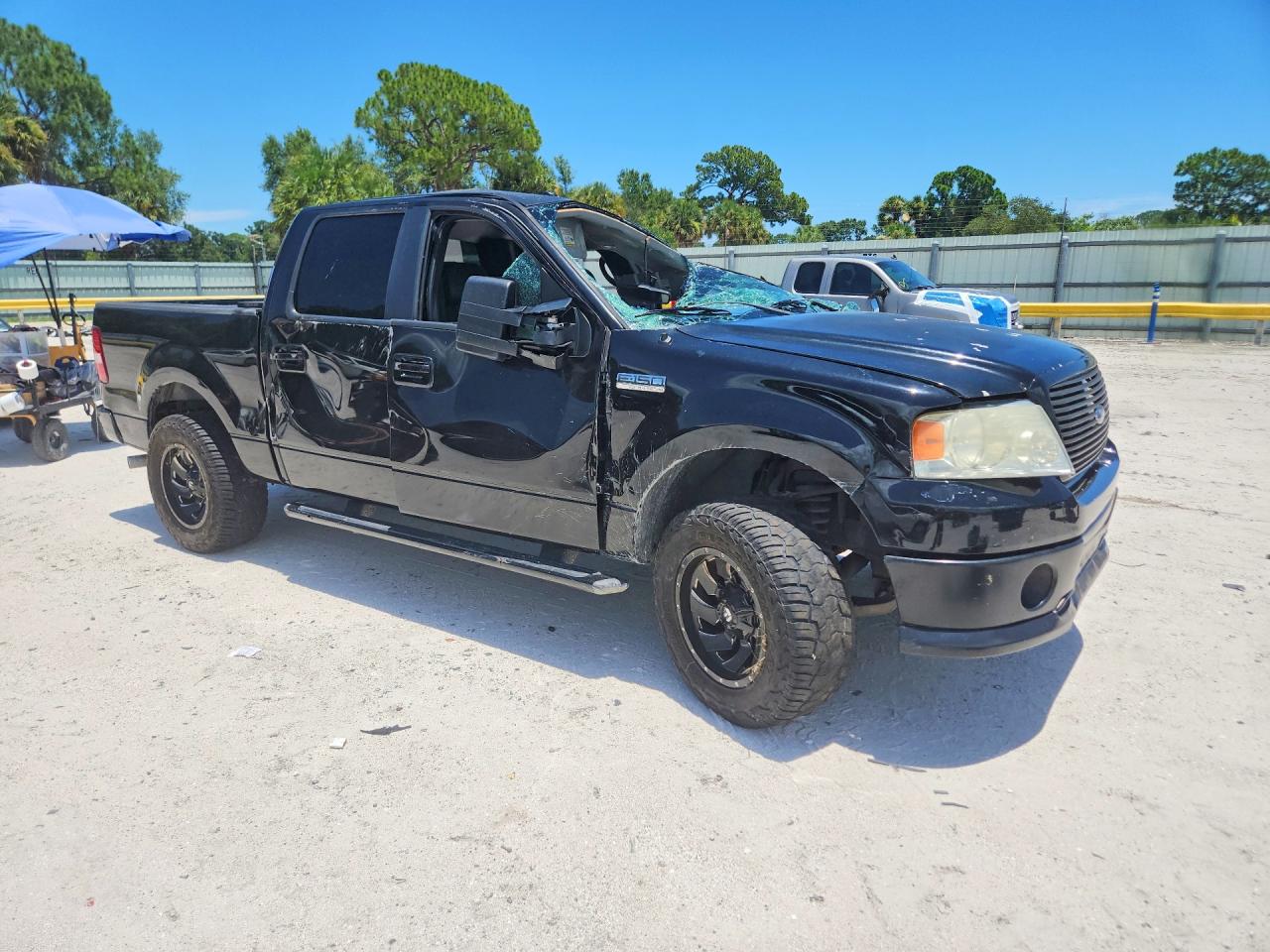 2008 Ford F150 Supercrew Black vin: 1FTRW12W88KB38480
