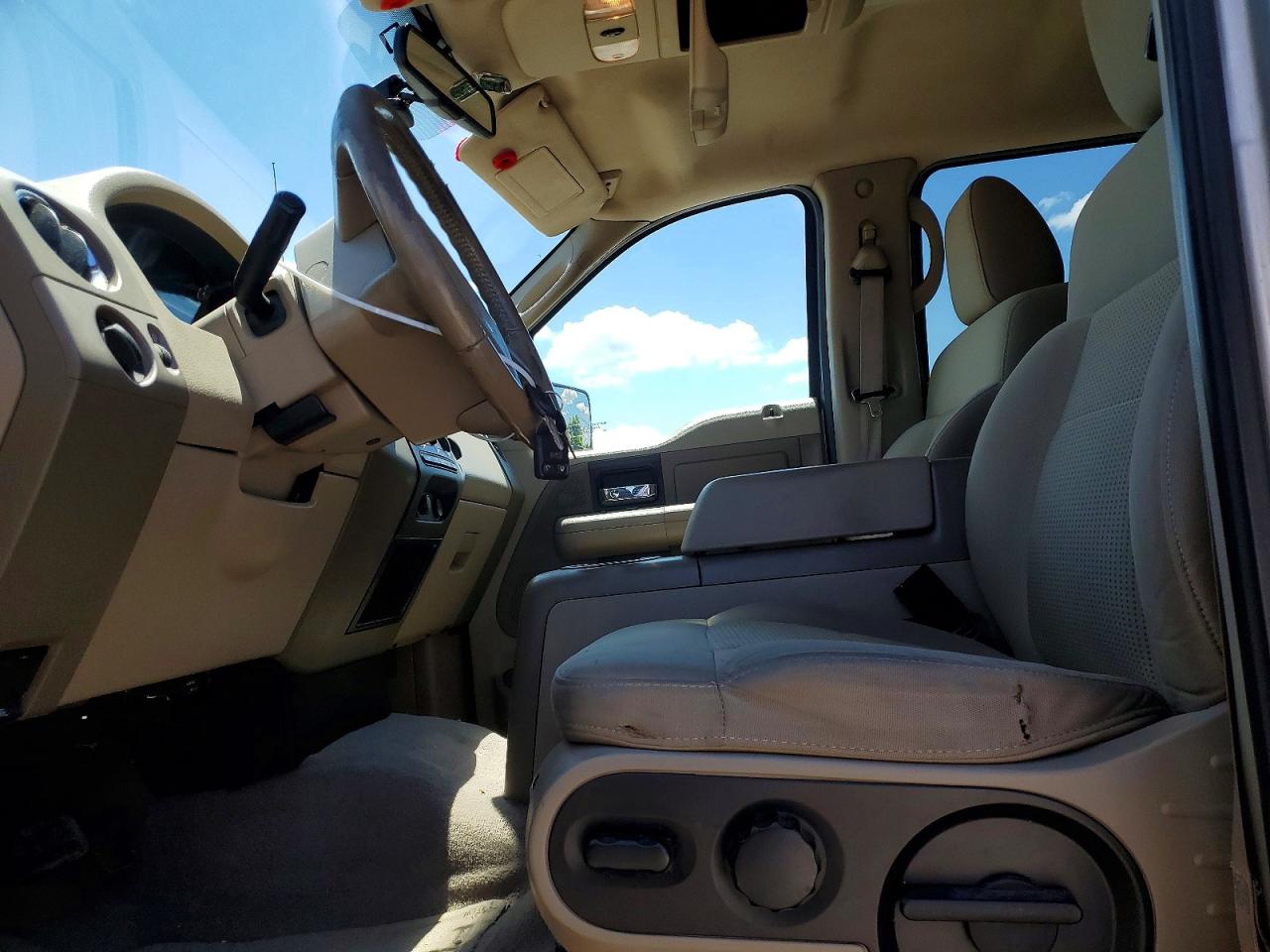 2007 Ford F150 Supercrew Tan vin: 1FTRW12W97FB10114