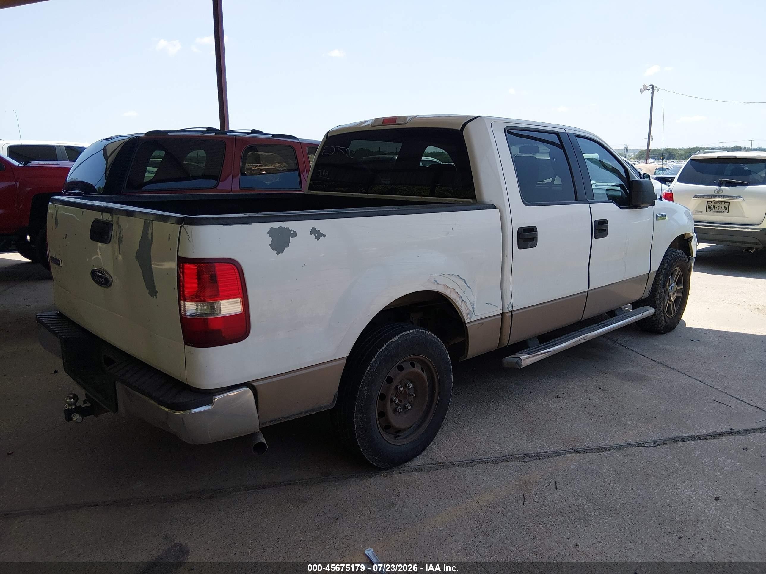 2005 Ford F-150 Xlt White vin: 1FTRW12WX5KE27503