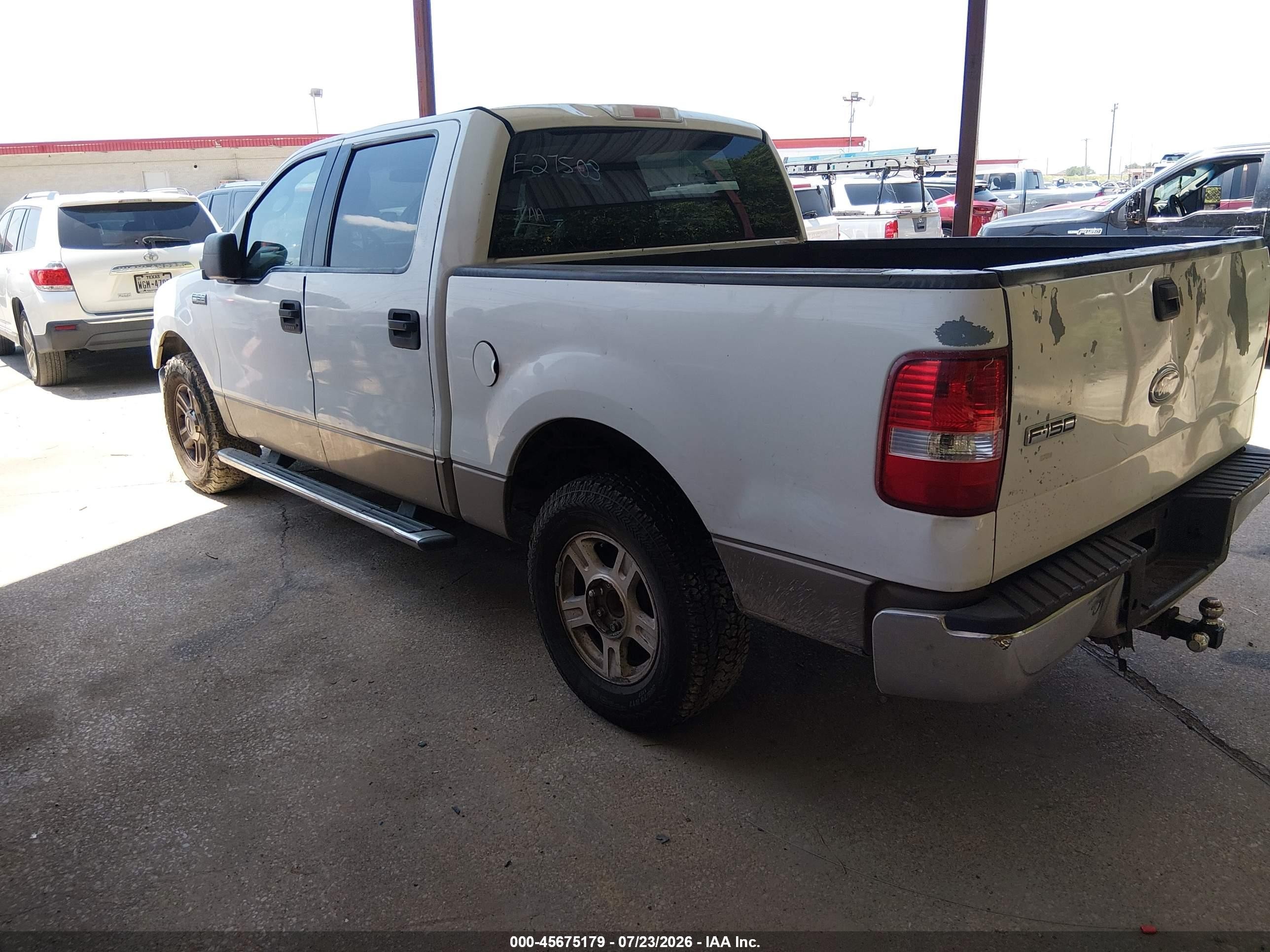 2005 Ford F-150 Xlt White vin: 1FTRW12WX5KE27503
