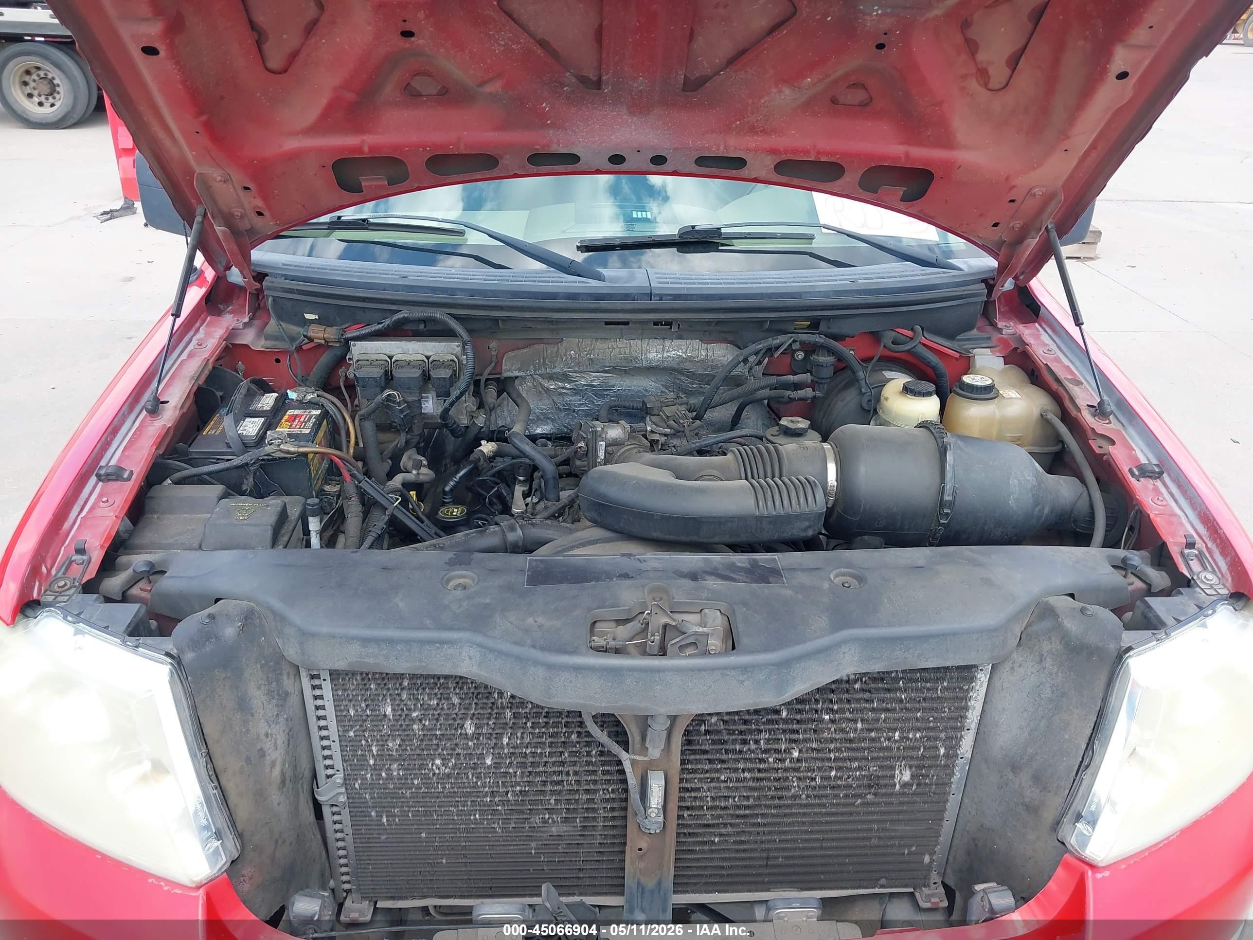 2007 Ford F-150 Xlt Red vin: 1FTRW12WX7KA79754