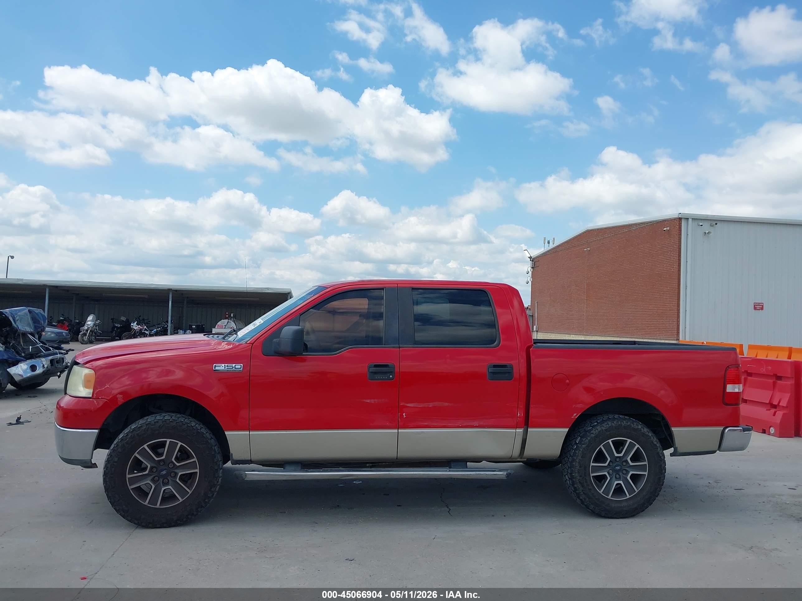 2007 Ford F-150 Xlt Red vin: 1FTRW12WX7KA79754