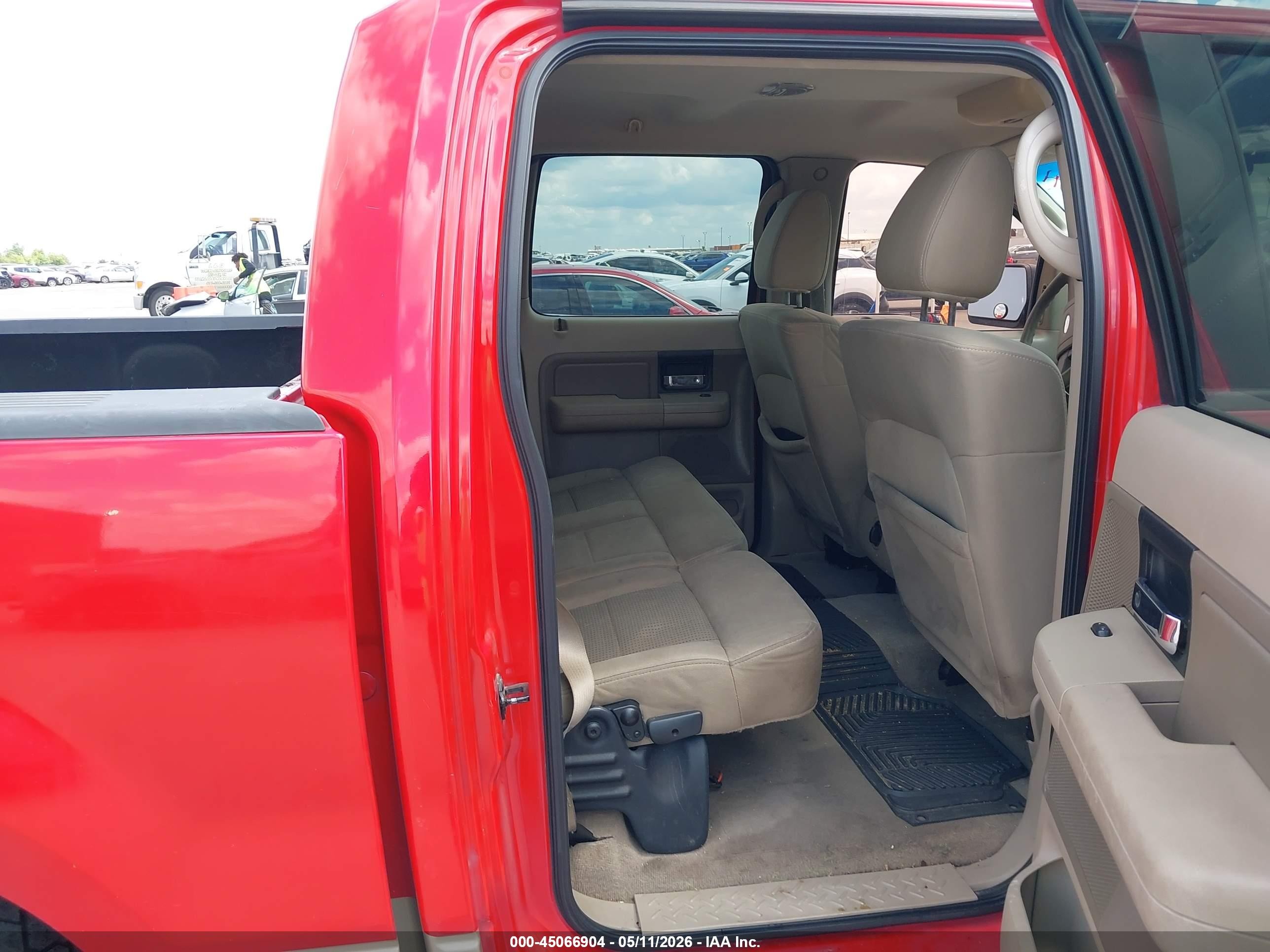 2007 Ford F-150 Xlt Red vin: 1FTRW12WX7KA79754