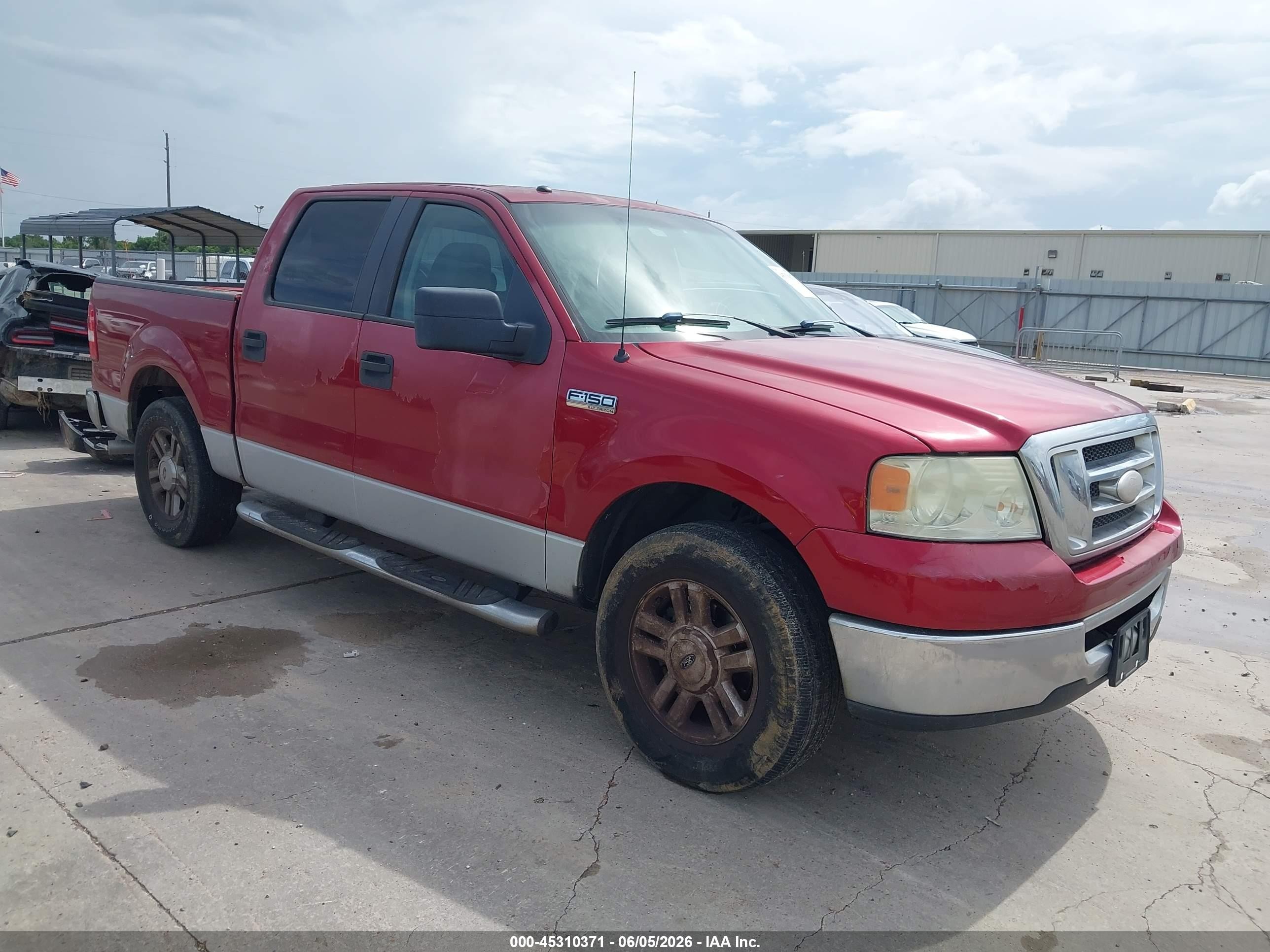2008 Ford F-150 Xlt Red vin: 1FTRW12WX8KC57115