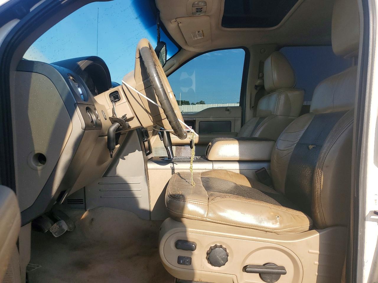 2008 Ford F150 Supercrew White vin: 1FTRW14598FA70137