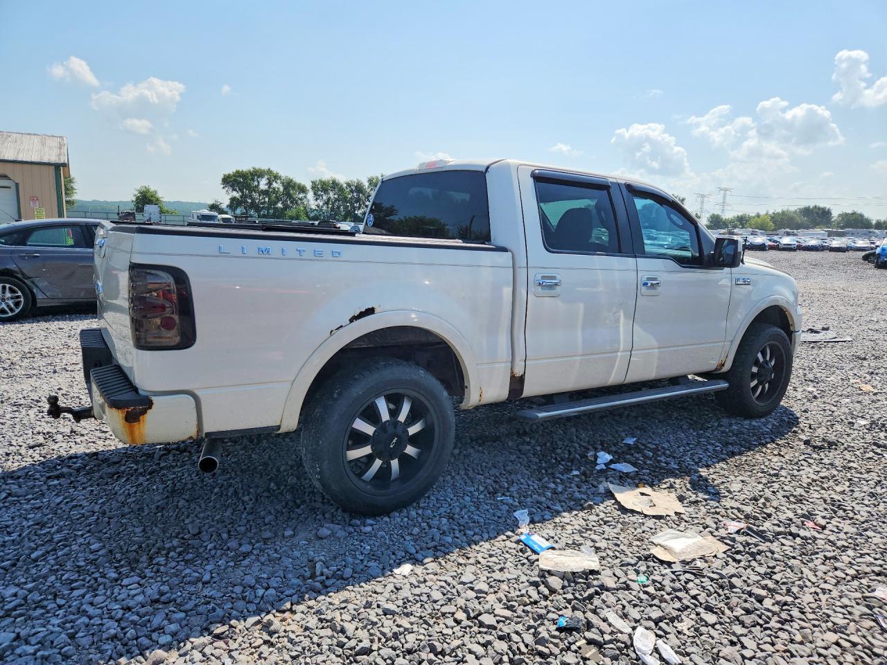 2008 Ford F150 Supercrew White vin: 1FTRW145X8FA18368